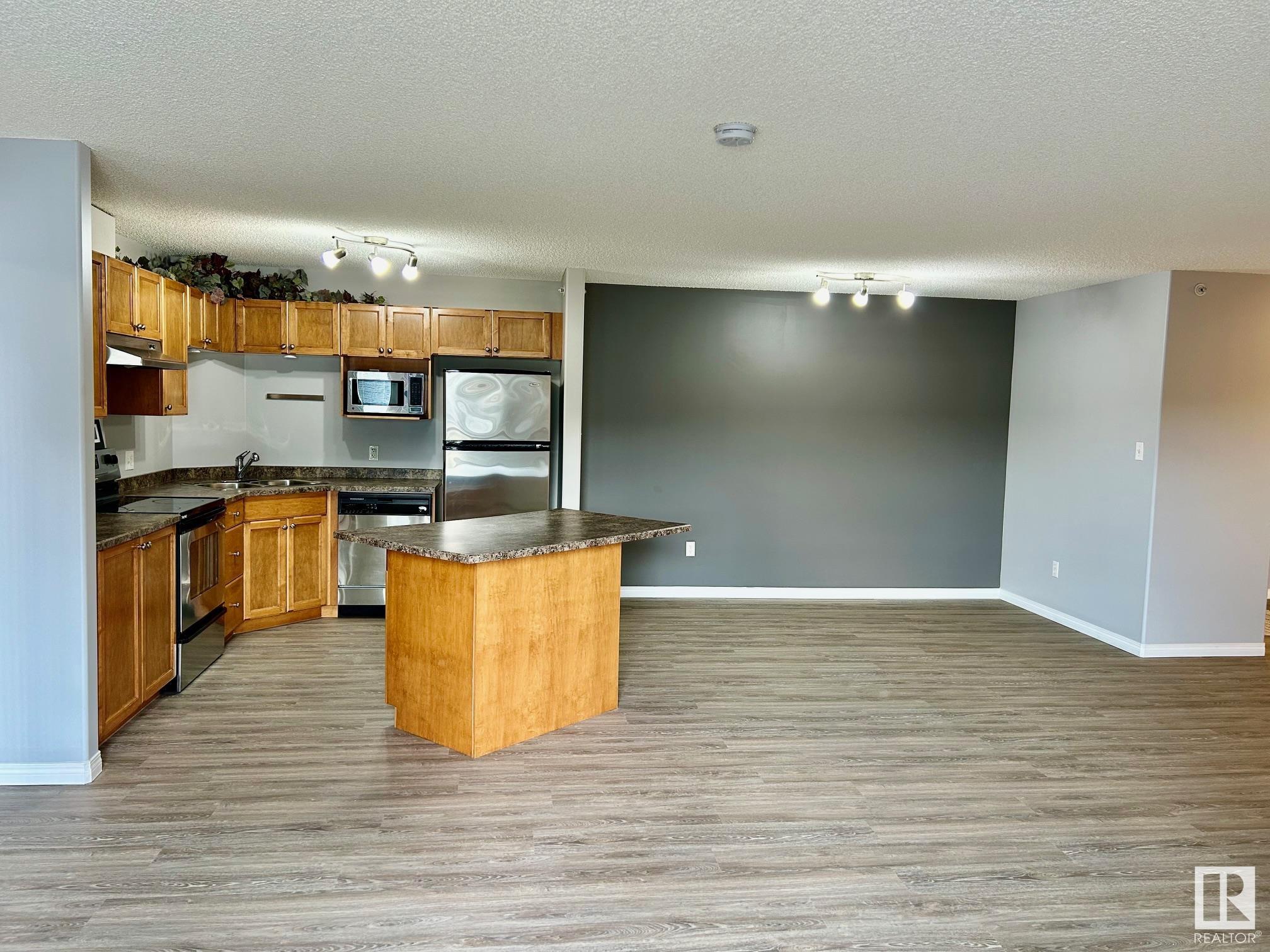      #1430 330 CLAREVIEW STATION DR NW , Edmonton,  ,T5Y 0E6 ;  Listing Number: MLS E4402779