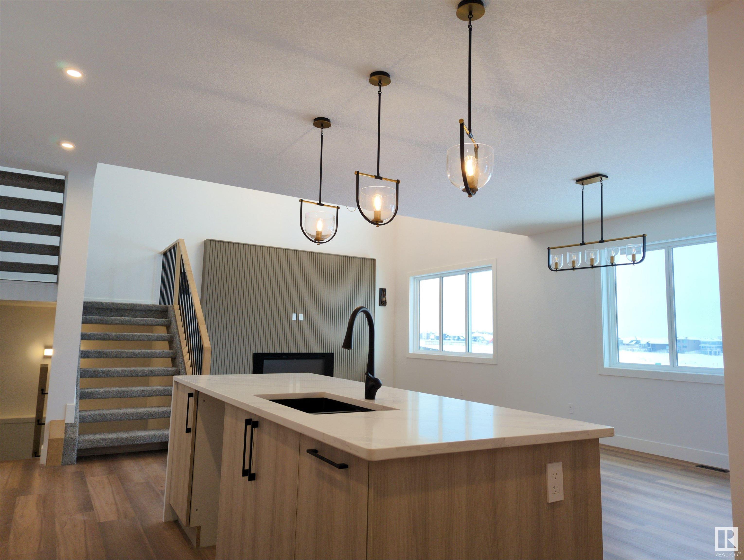      91 Edgefield WY , St. Albert,  ,T8N 7Z9 ;  Listing Number: MLS E4402902