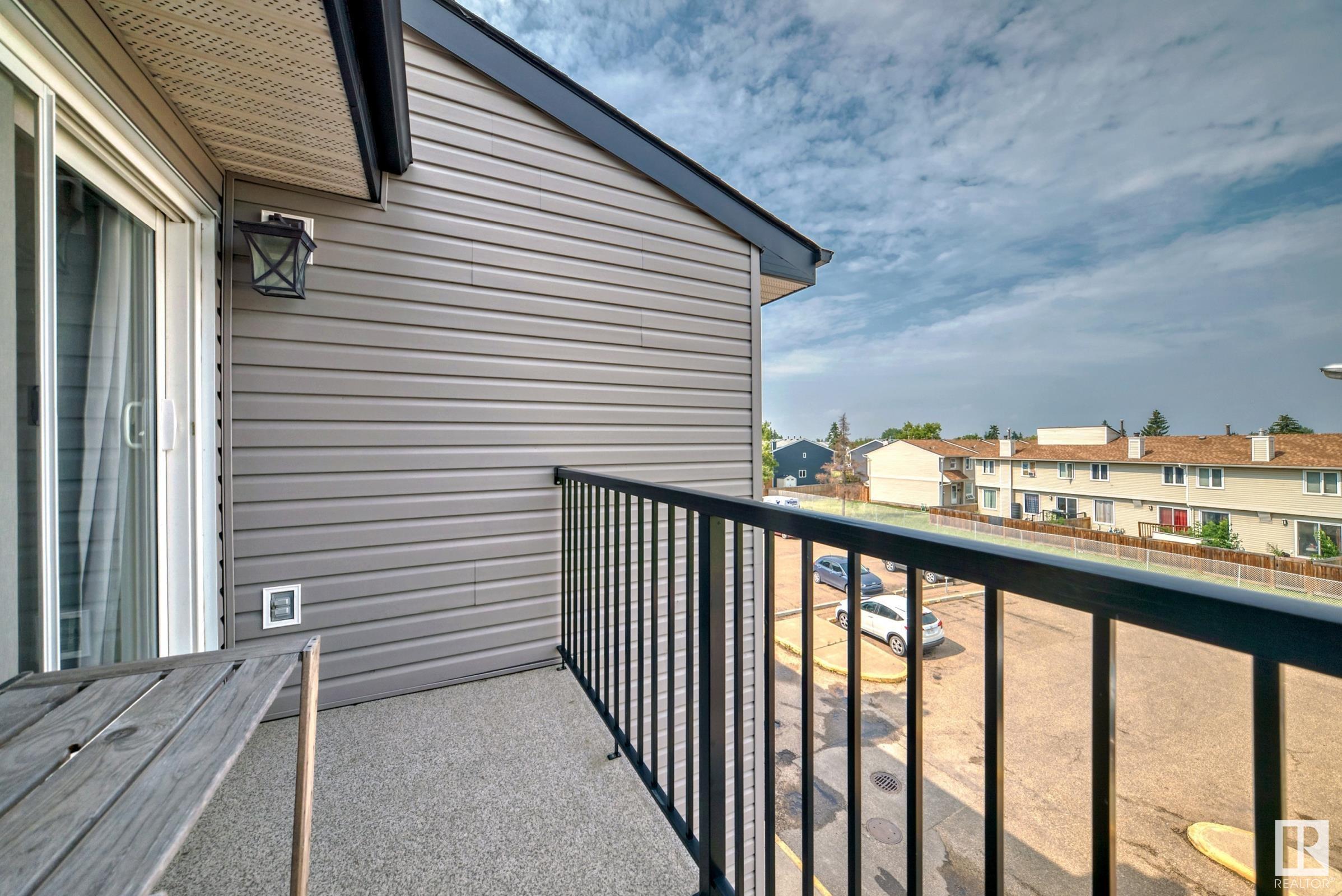      #312 12416 161 AV NW , Edmonton,  ,T5X 4W6 ;  Listing Number: MLS E4403220