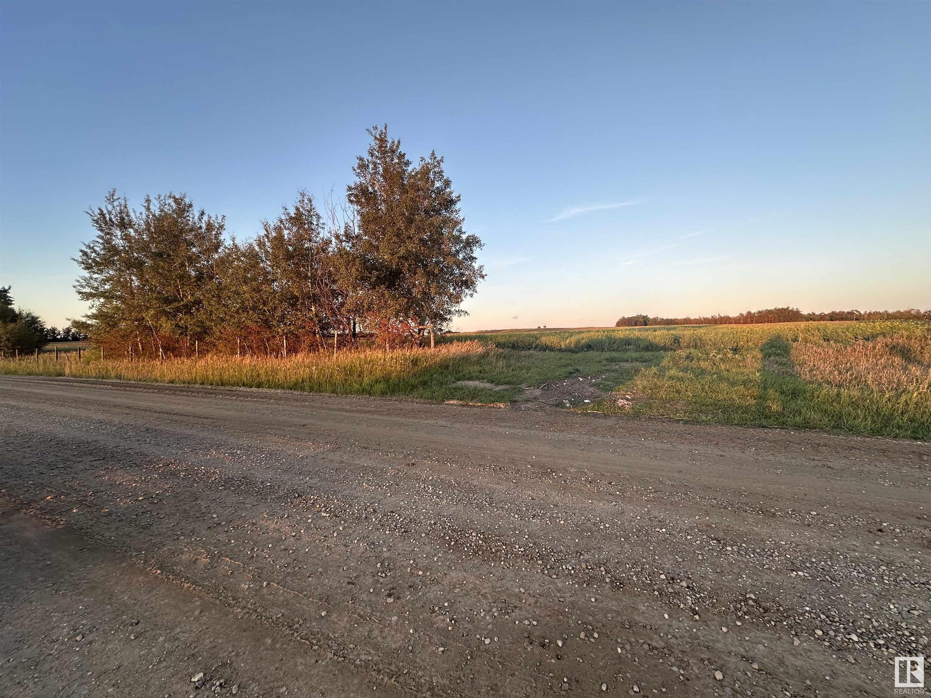      RR 235 TWP RD 505 , Rural Leduc County,  ,T4X 0J7 ;  Listing Number: MLS E4404179