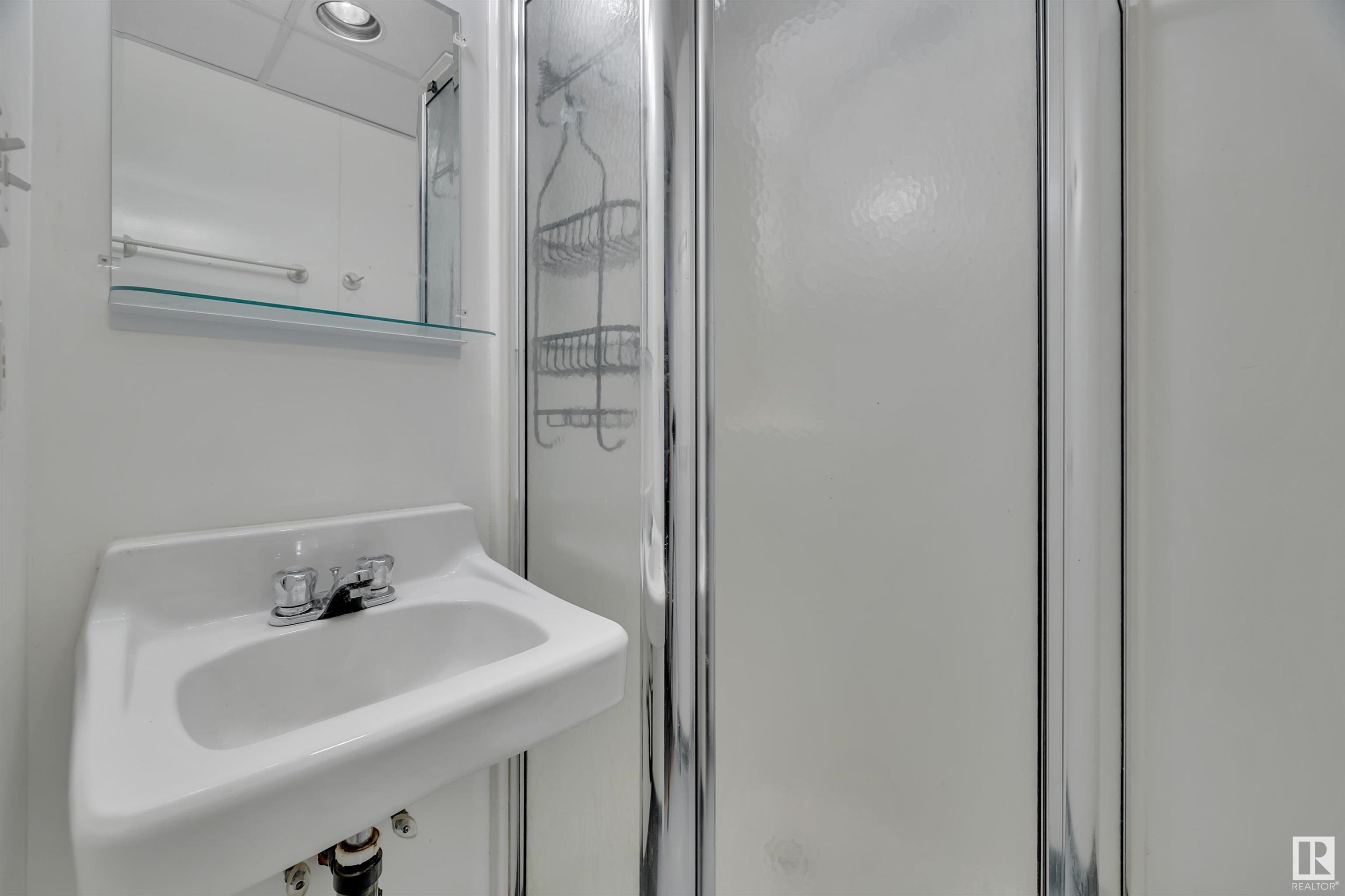      #2 6109 45 Street , Leduc,  ,T9E 7C3 ;  Listing Number: MLS E4404635