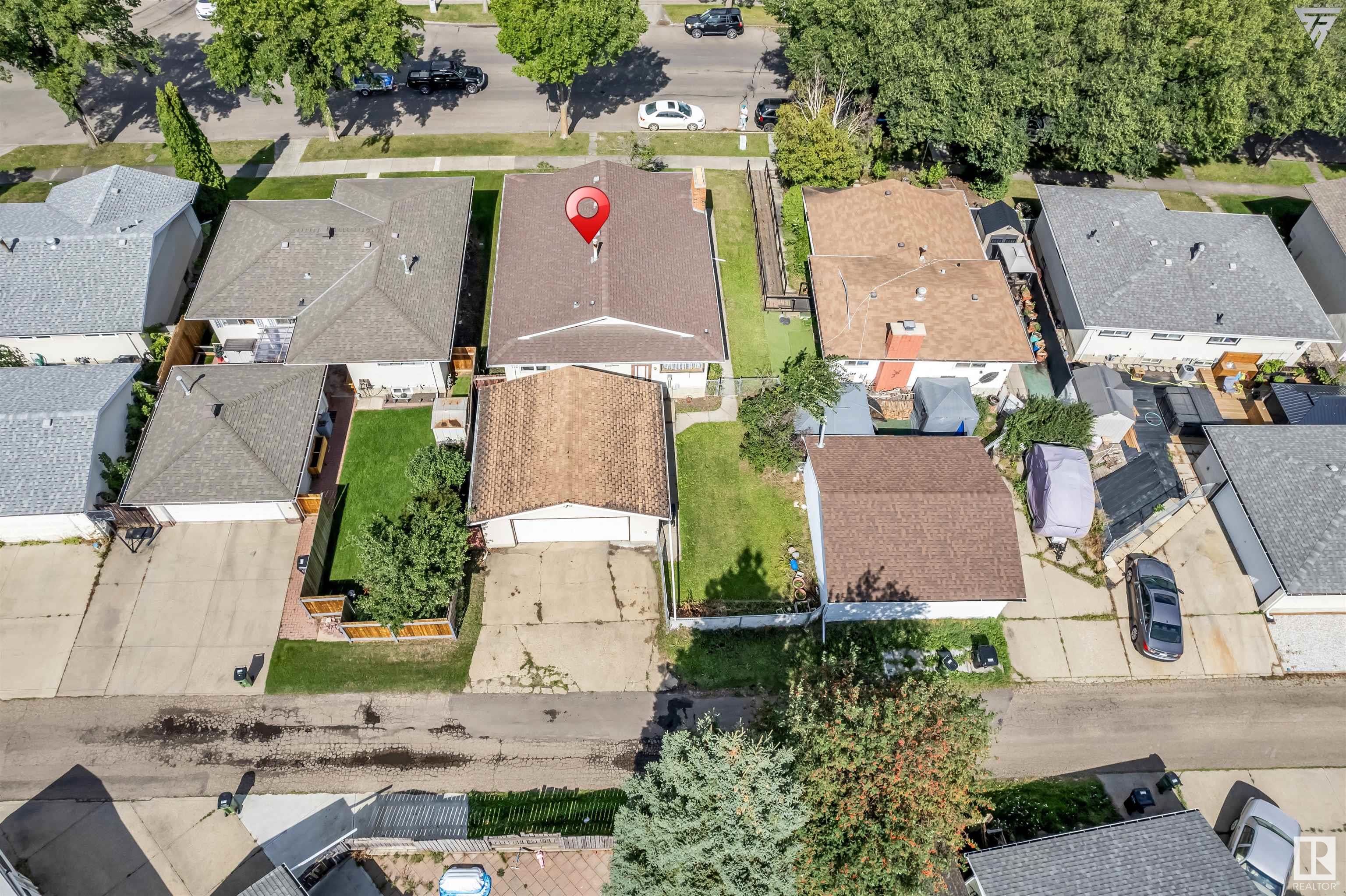      11731 145 AV NW NW , Edmonton,  ,T5X 1M2 ;  Listing Number: MLS E4404749