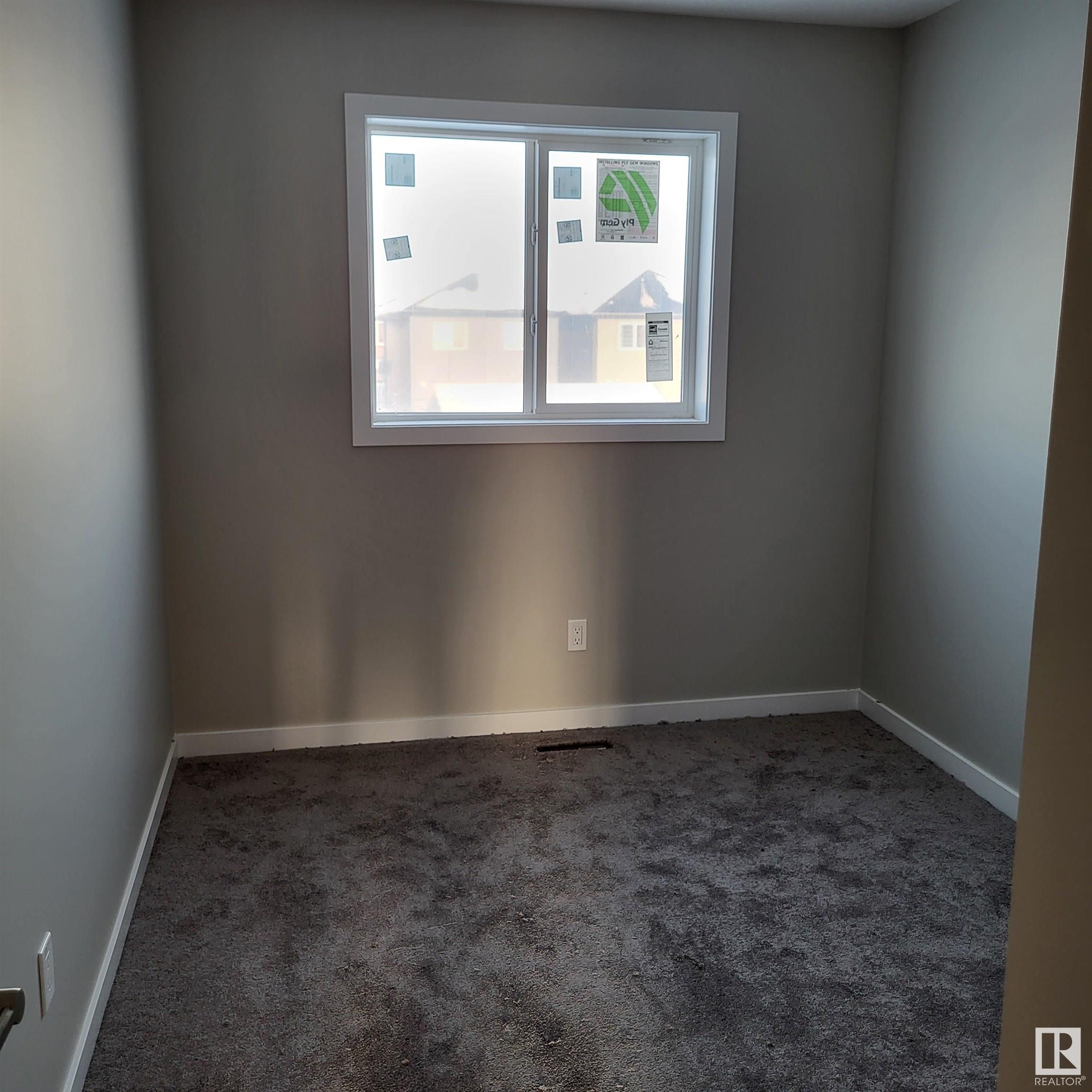      7060 181 AV NW , Edmonton,  ,T5Z 0V4 ;  Listing Number: MLS E4405515