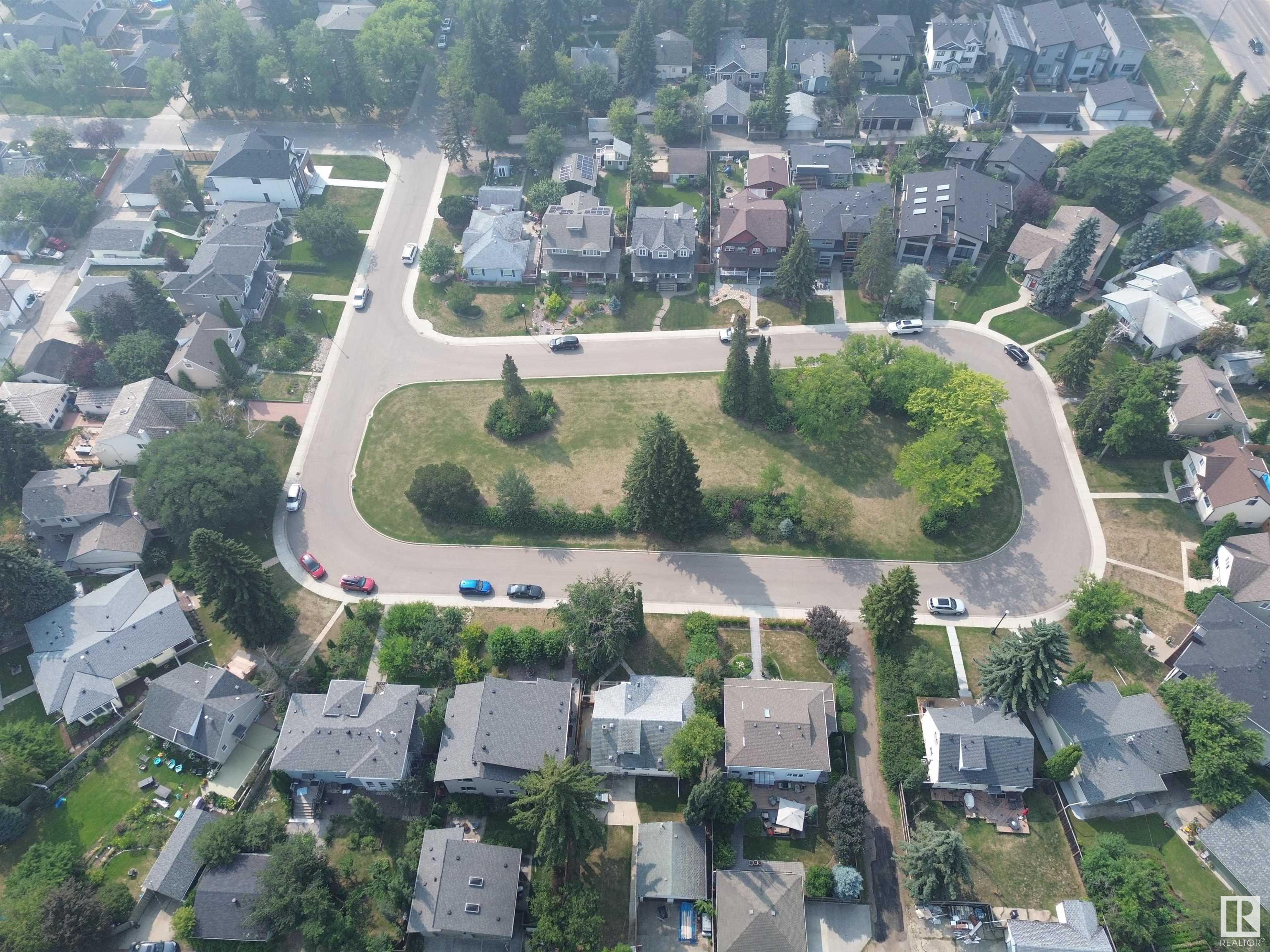      10608 140 st NW NW , Edmonton,  ,T5N 2M3 ;  Listing Number: MLS E4406383