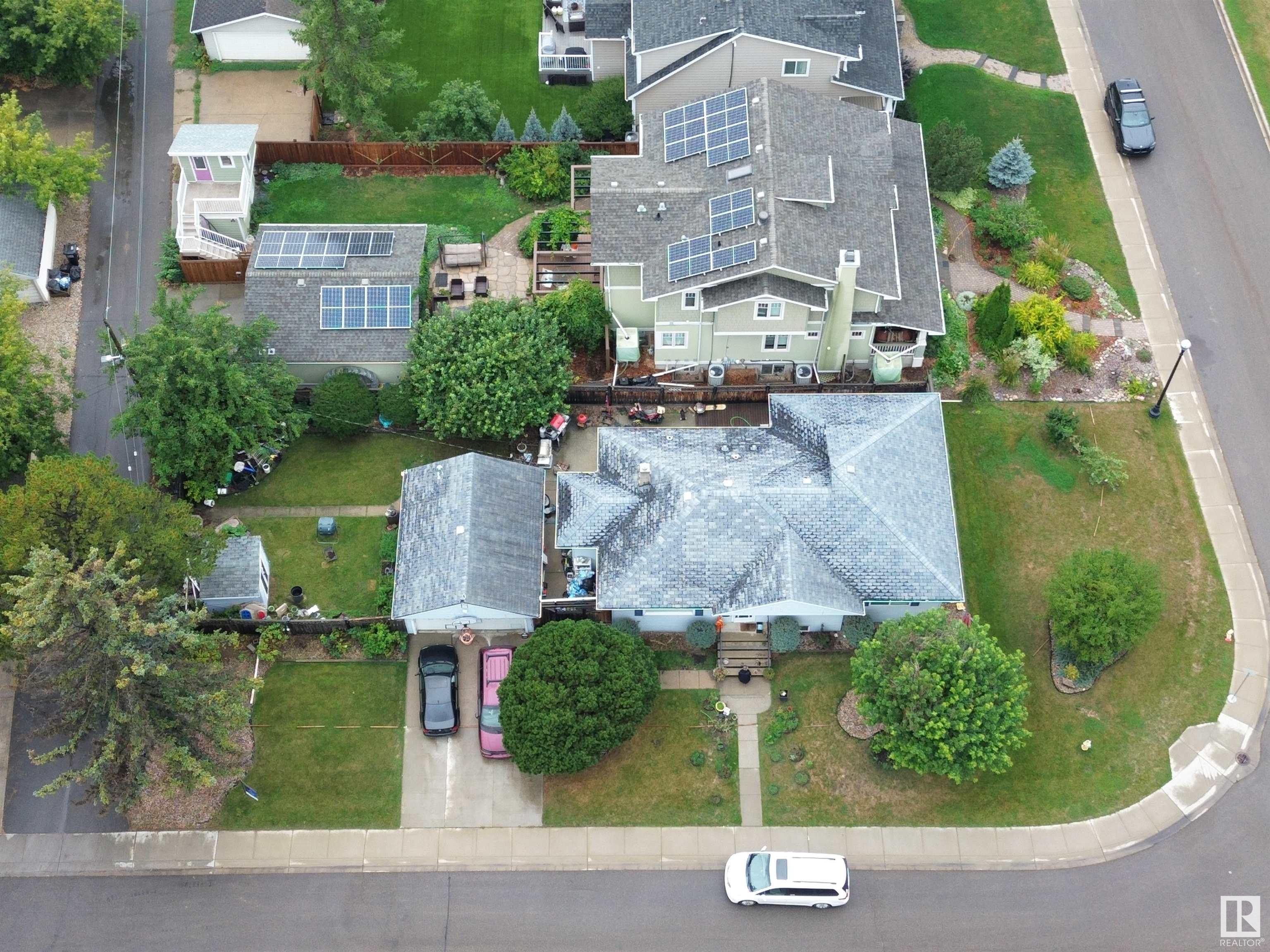      10608 140 st NW NW , Edmonton,  ,T5N 2M3 ;  Listing Number: MLS E4406383