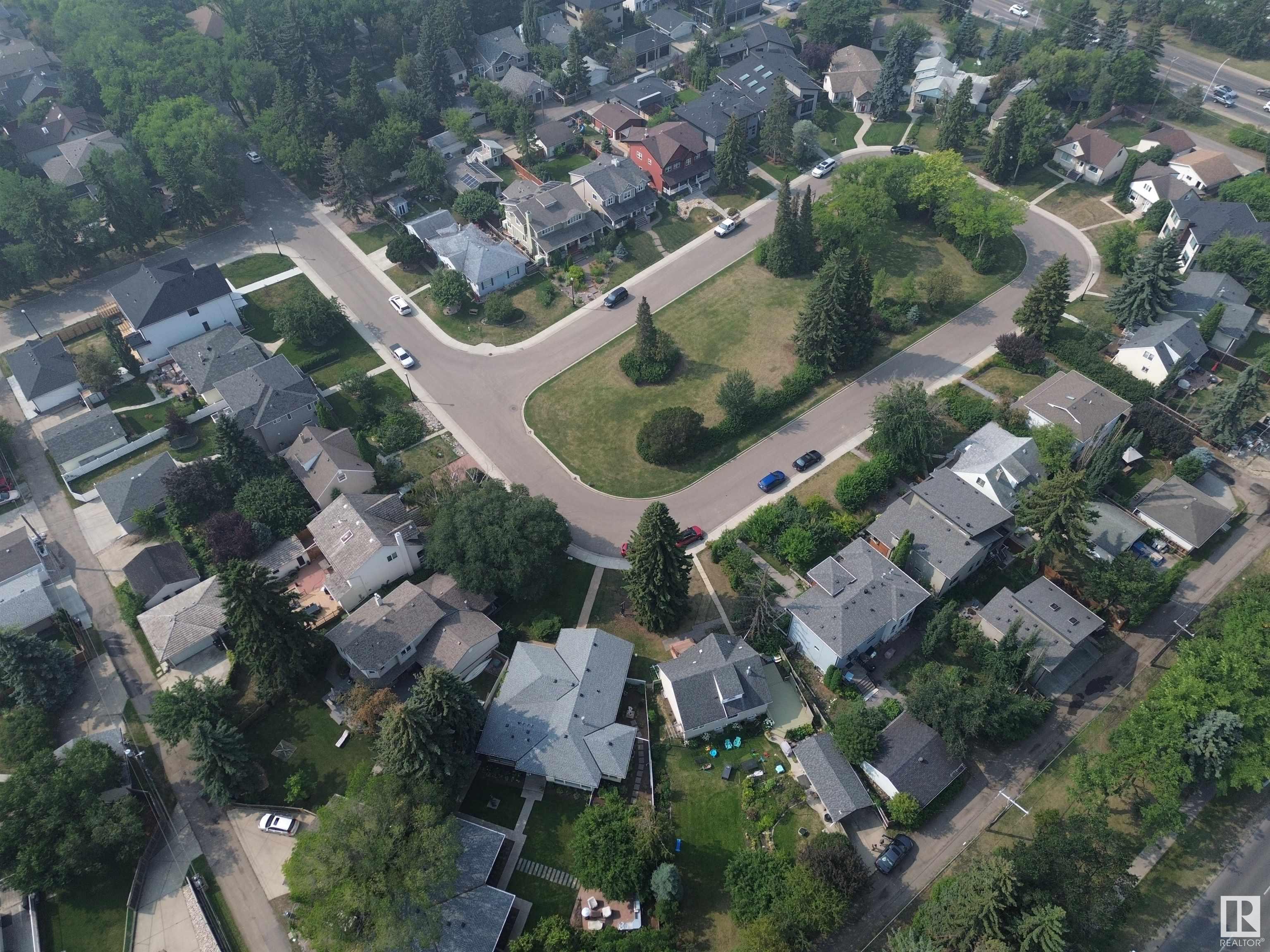      10608 140 st NW NW , Edmonton,  ,T5N 2M3 ;  Listing Number: MLS E4406383