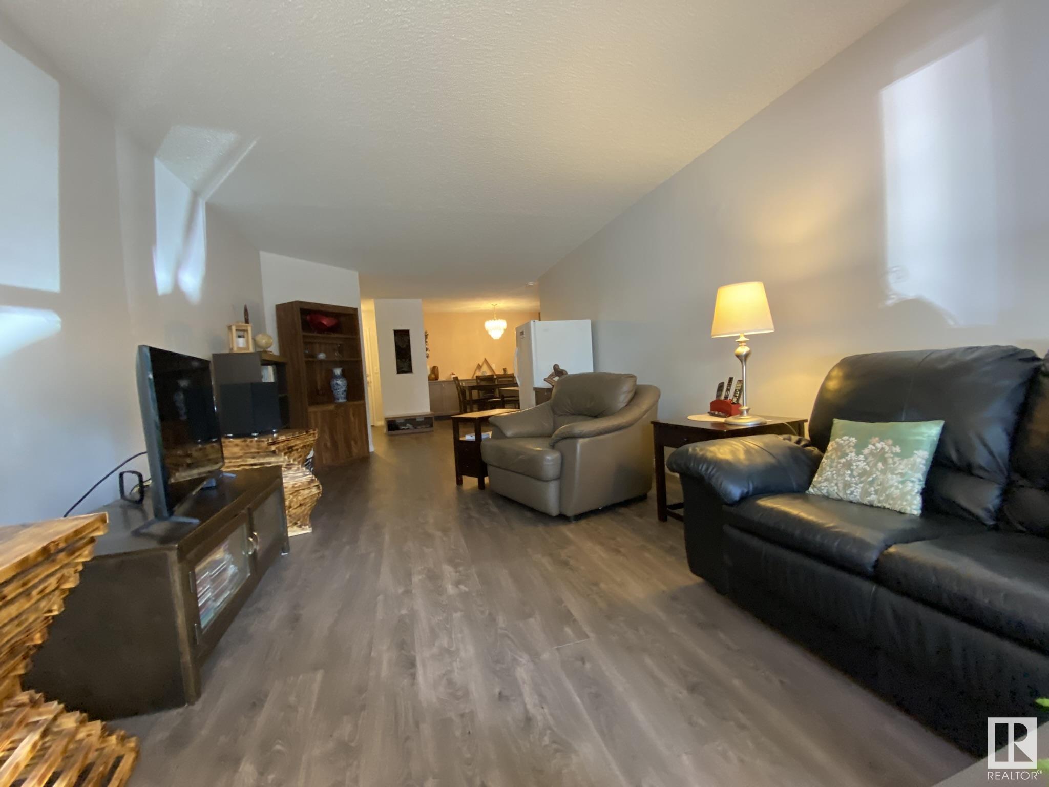      #113 10935 21 AV NW , Edmonton,  ,T6J 6R3 ;  Listing Number: MLS E4407704