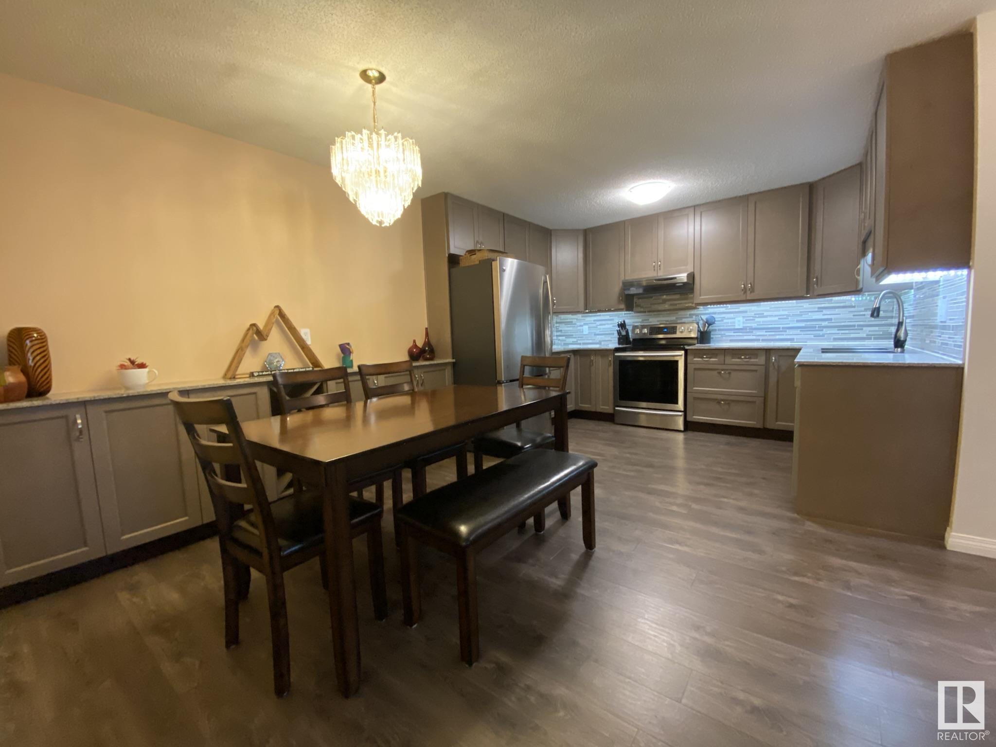      #113 10935 21 AV NW , Edmonton,  ,T6J 6R3 ;  Listing Number: MLS E4407704