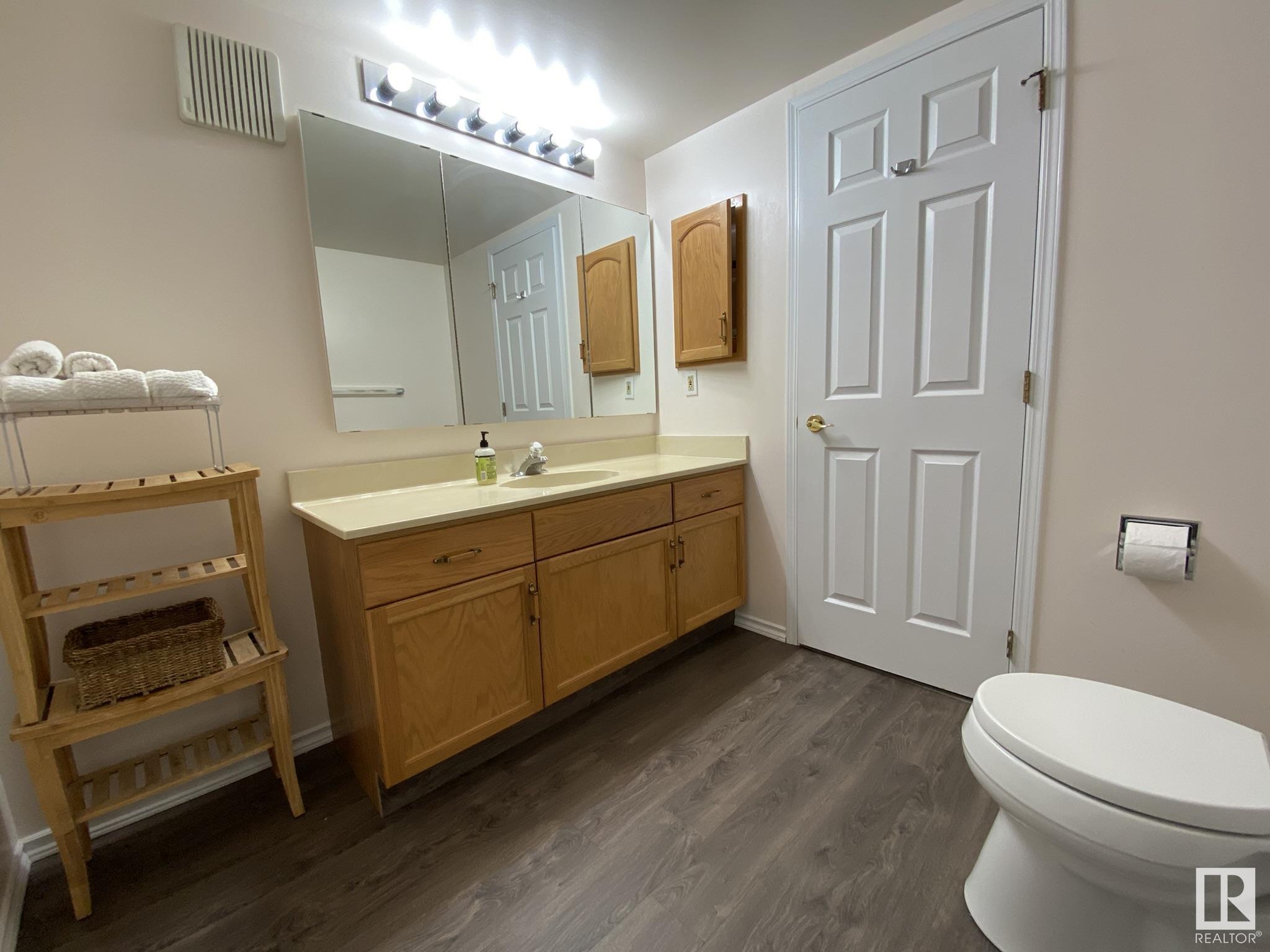      #113 10935 21 AV NW , Edmonton,  ,T6J 6R3 ;  Listing Number: MLS E4407704
