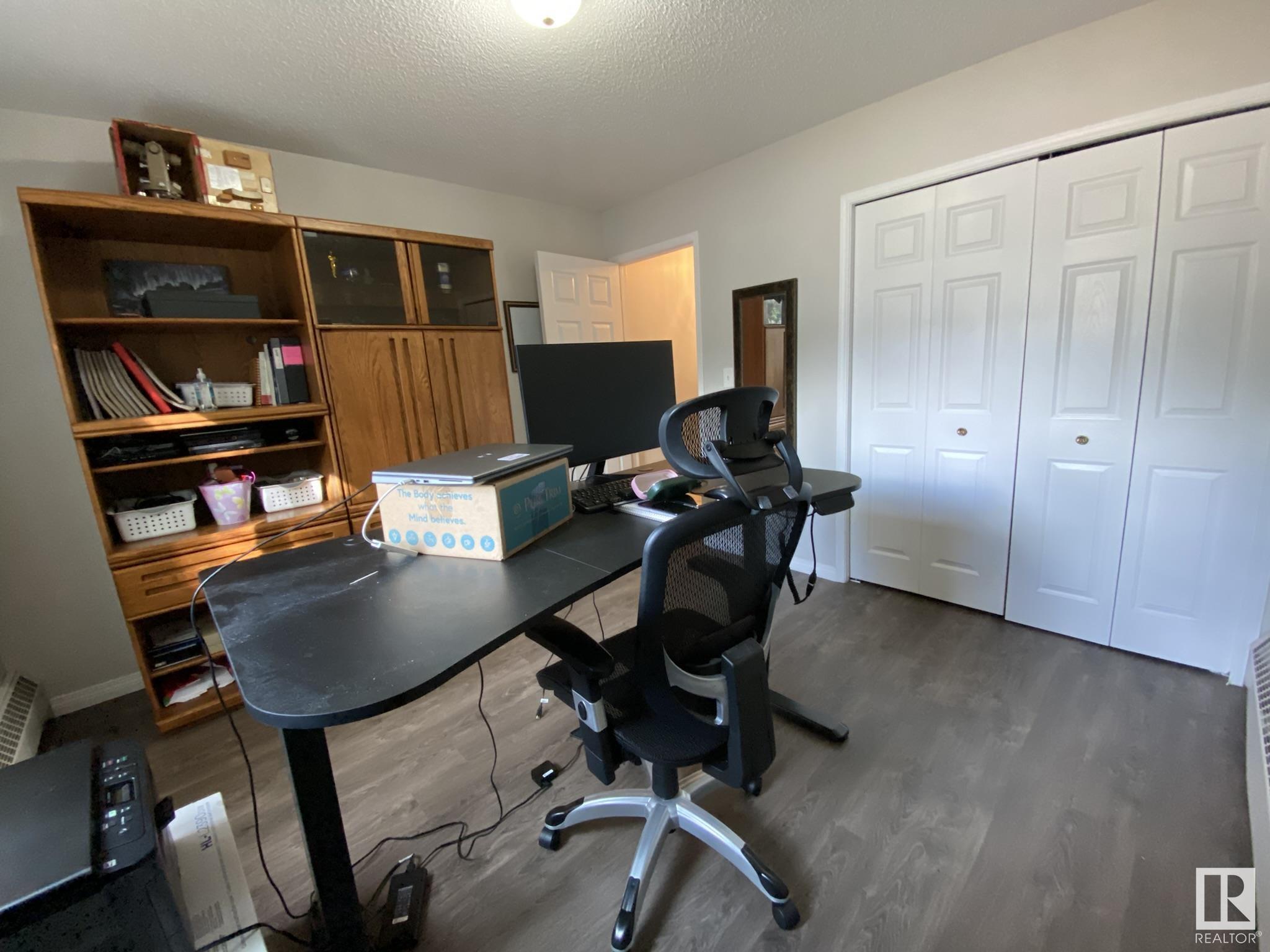      #113 10935 21 AV NW , Edmonton,  ,T6J 6R3 ;  Listing Number: MLS E4407704