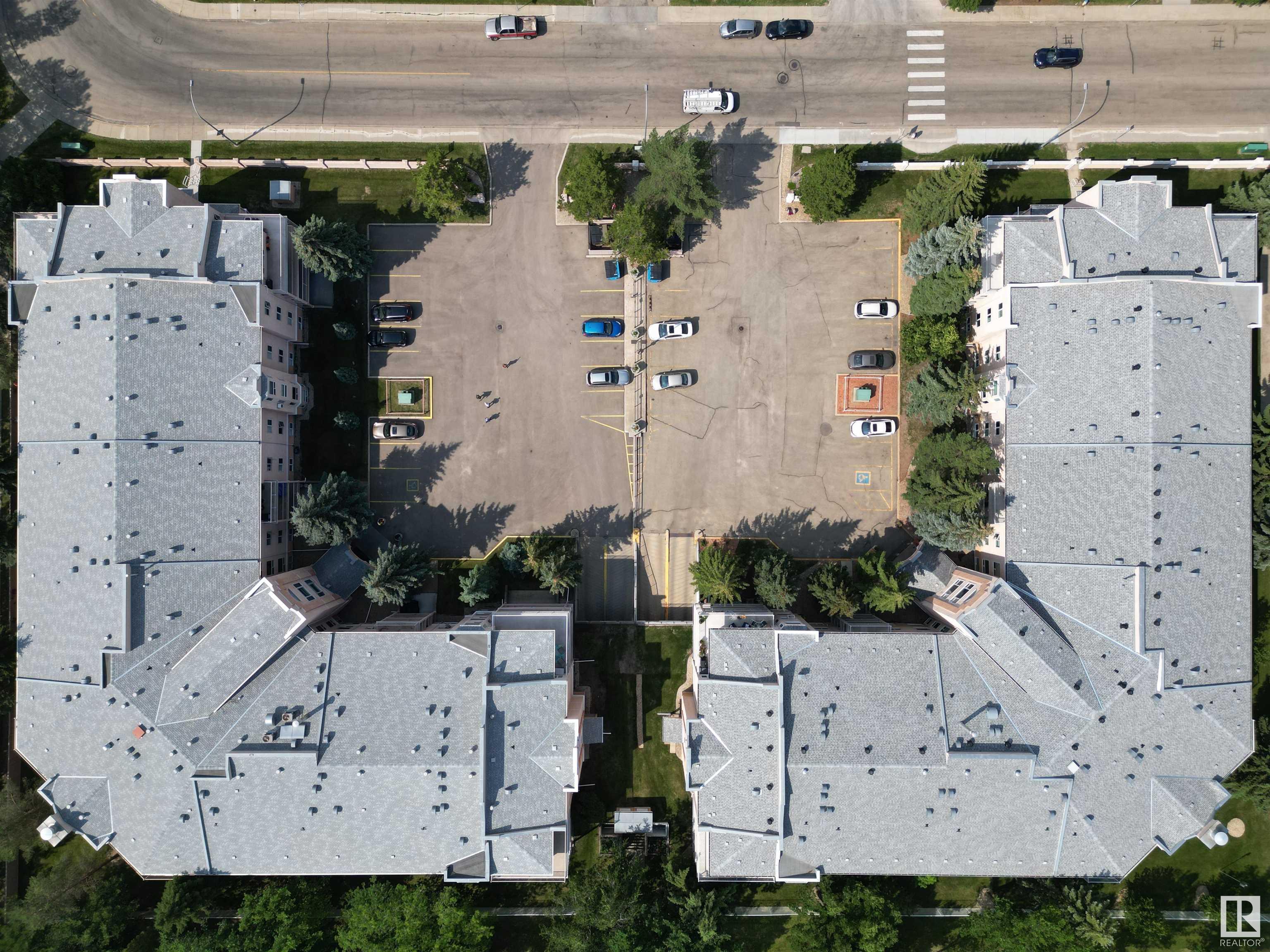     #113 10935 21 AV NW , Edmonton,  ,T6J 6R3 ;  Listing Number: MLS E4407704
