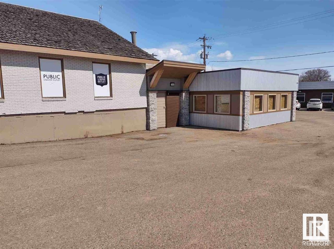      5231B &amp; C 55 ST , Cold Lake,  ,T9M 1W2 ;  Listing Number: MLS E4408164