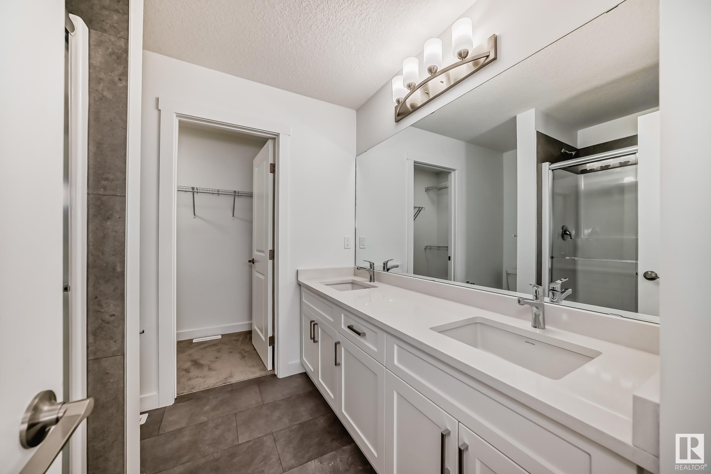      440 29 ST SW , Edmonton,  ,T6X 3E7 ;  Listing Number: MLS E4408295