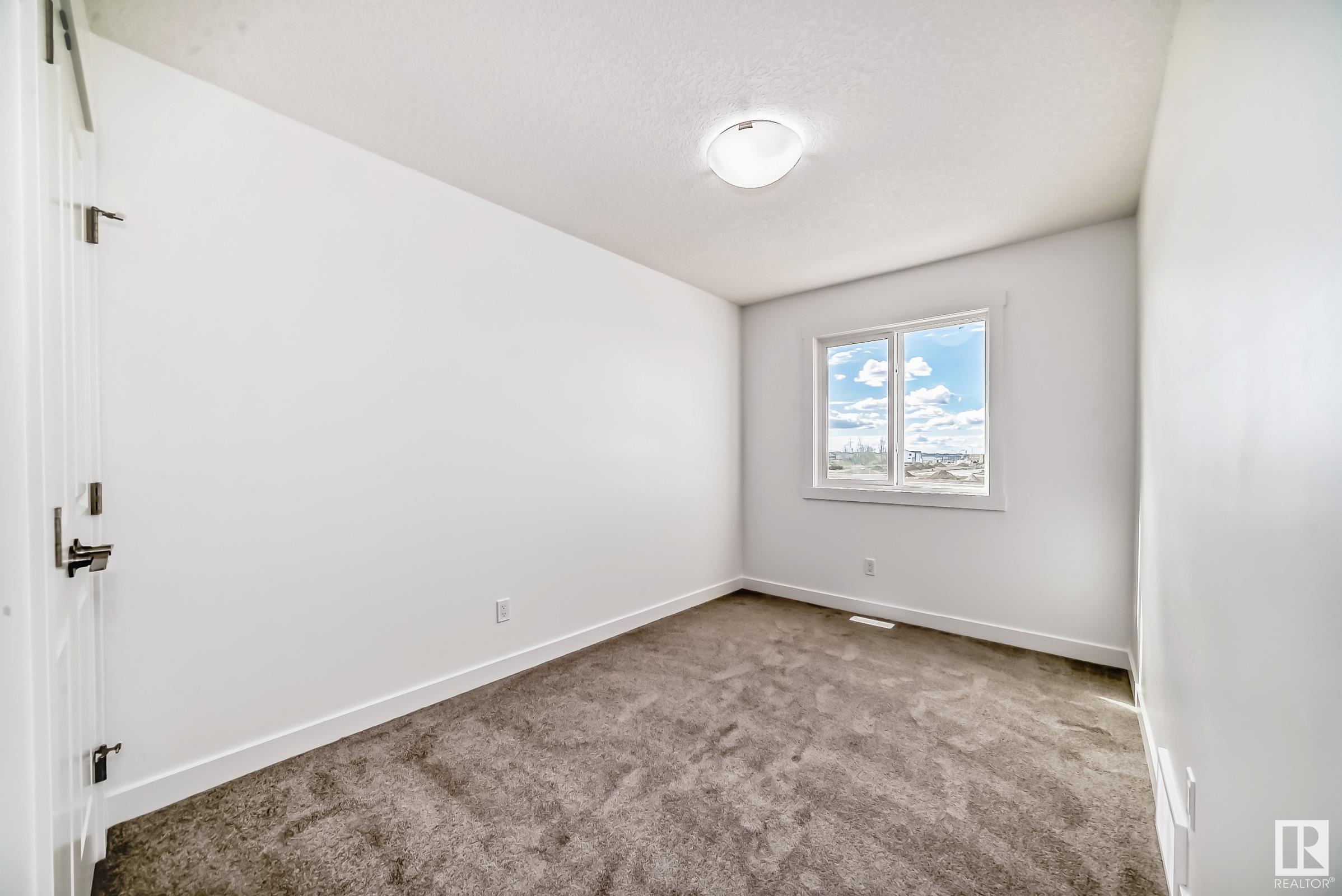      440 29 ST SW , Edmonton,  ,T6X 3E7 ;  Listing Number: MLS E4408295