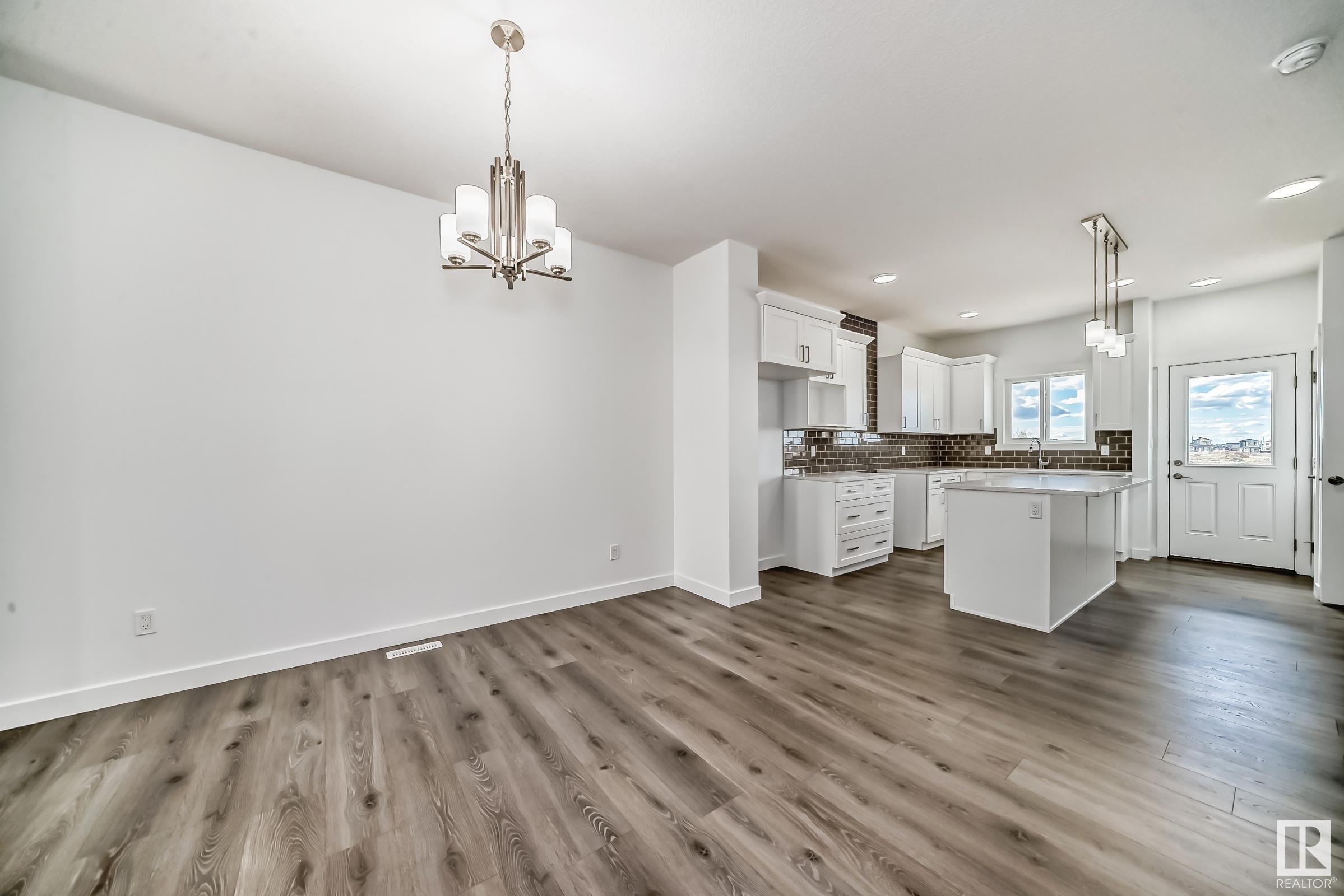     440 29 ST SW , Edmonton,  ,T6X 3E7 ;  Listing Number: MLS E4408295