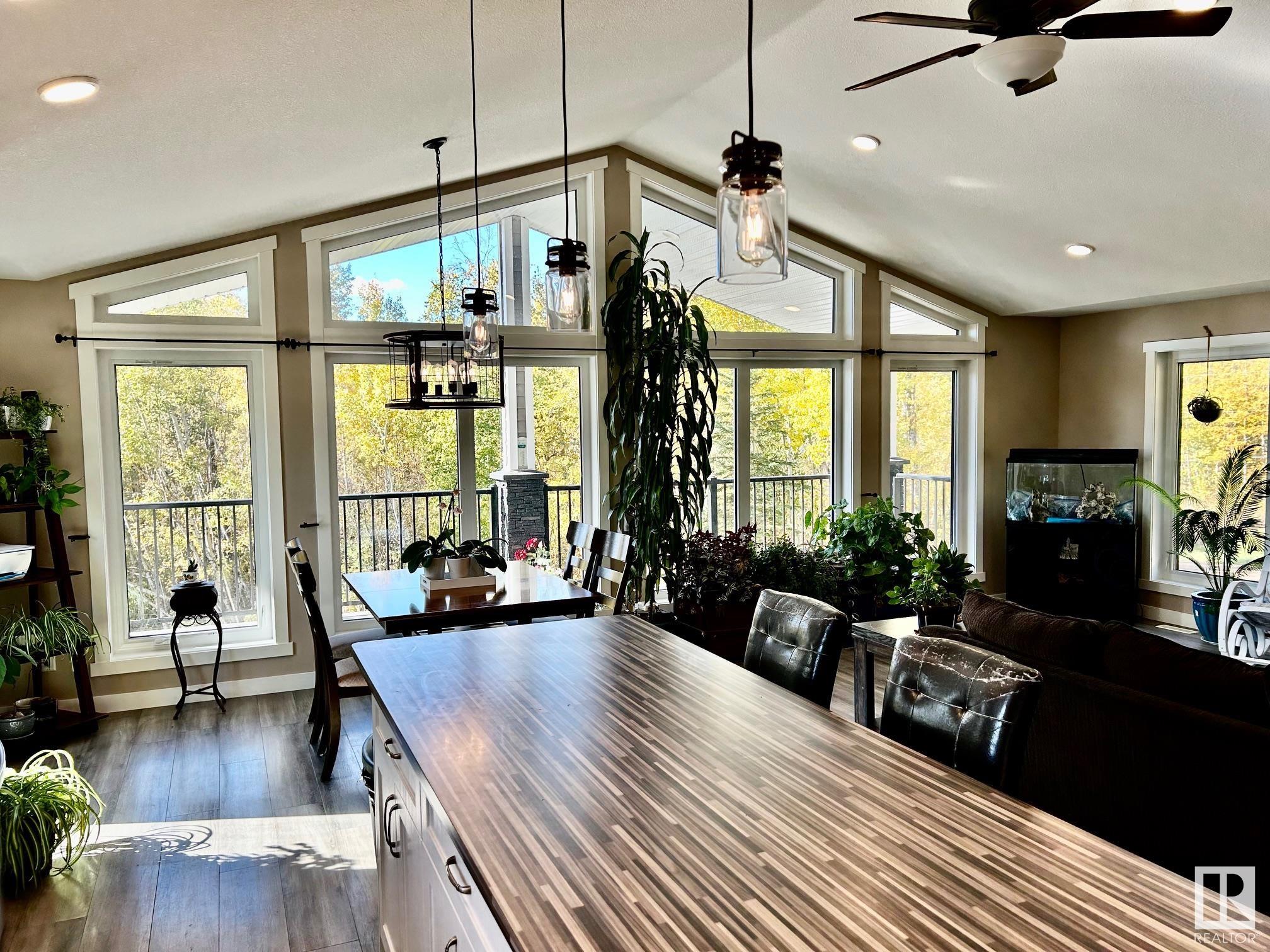      51 52210 RR 192 , Rural Beaver County,  ,T0B 4J5 ;  Listing Number: MLS E4408437
