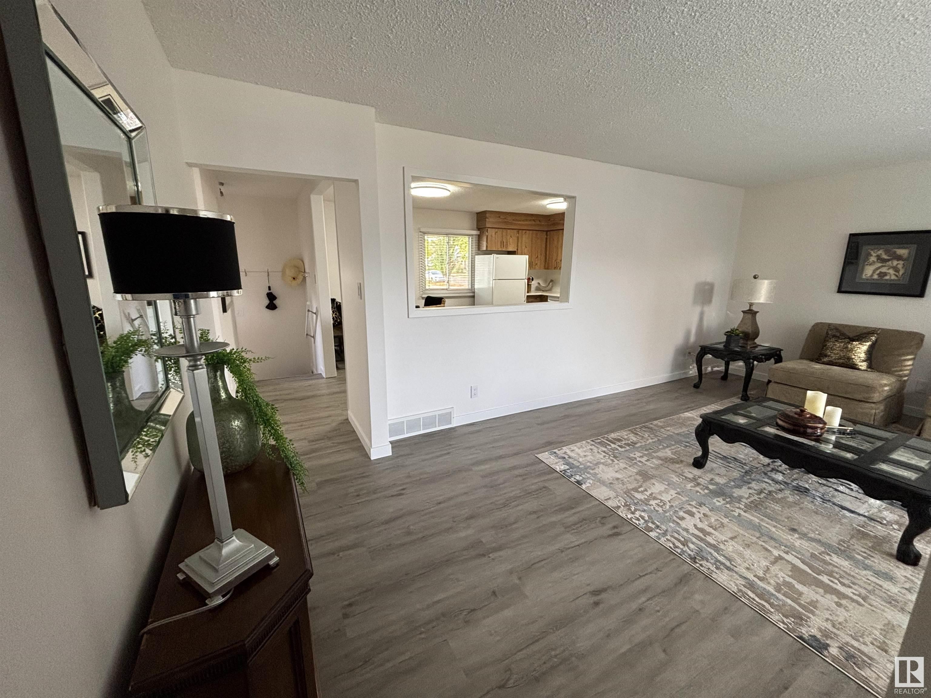      5100 53 AV , Stony Plain,  ,T7Z 1B9 ;  Listing Number: MLS E4408720