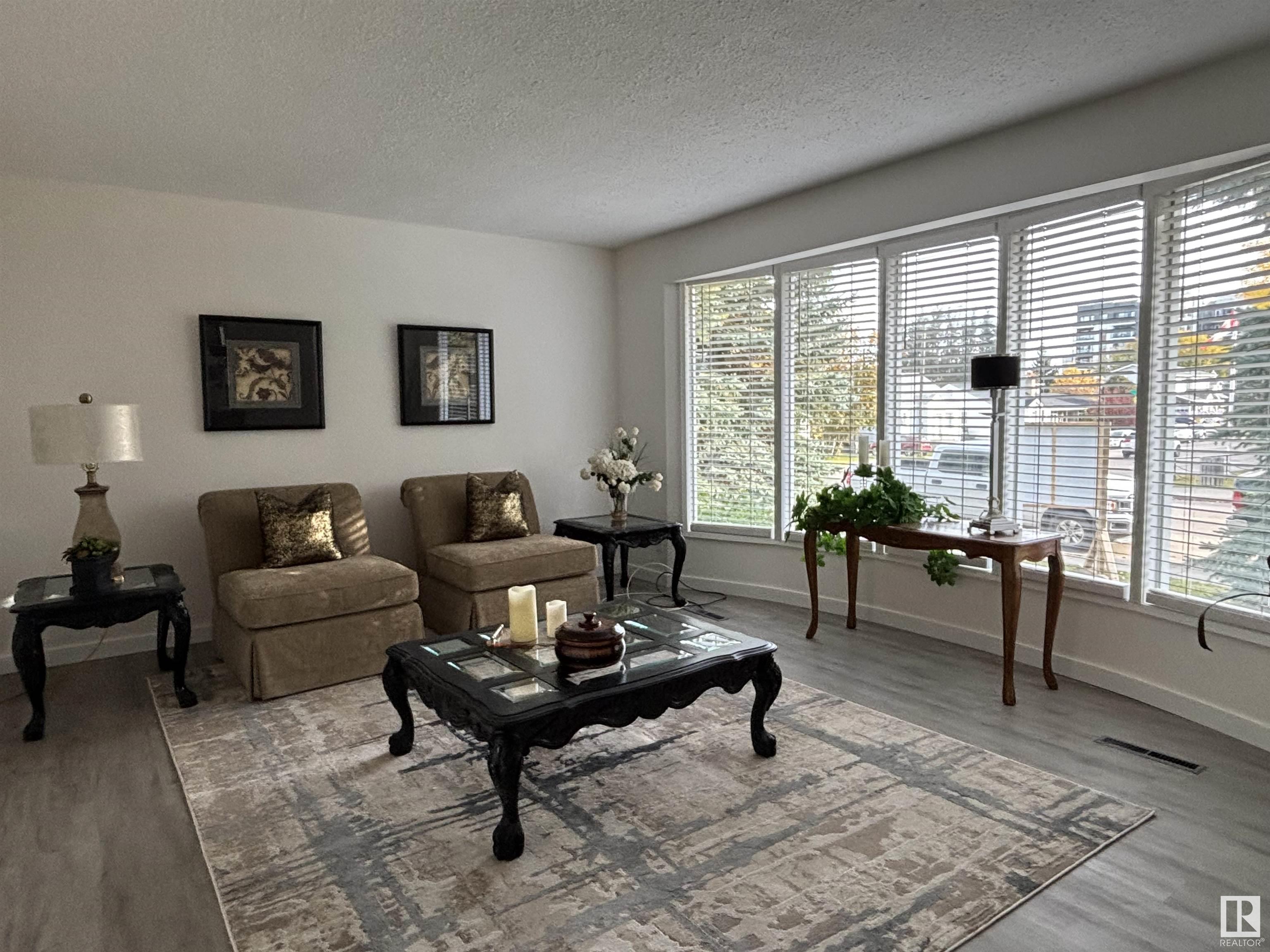      5100 53 AV , Stony Plain,  ,T7Z 1B9 ;  Listing Number: MLS E4408720
