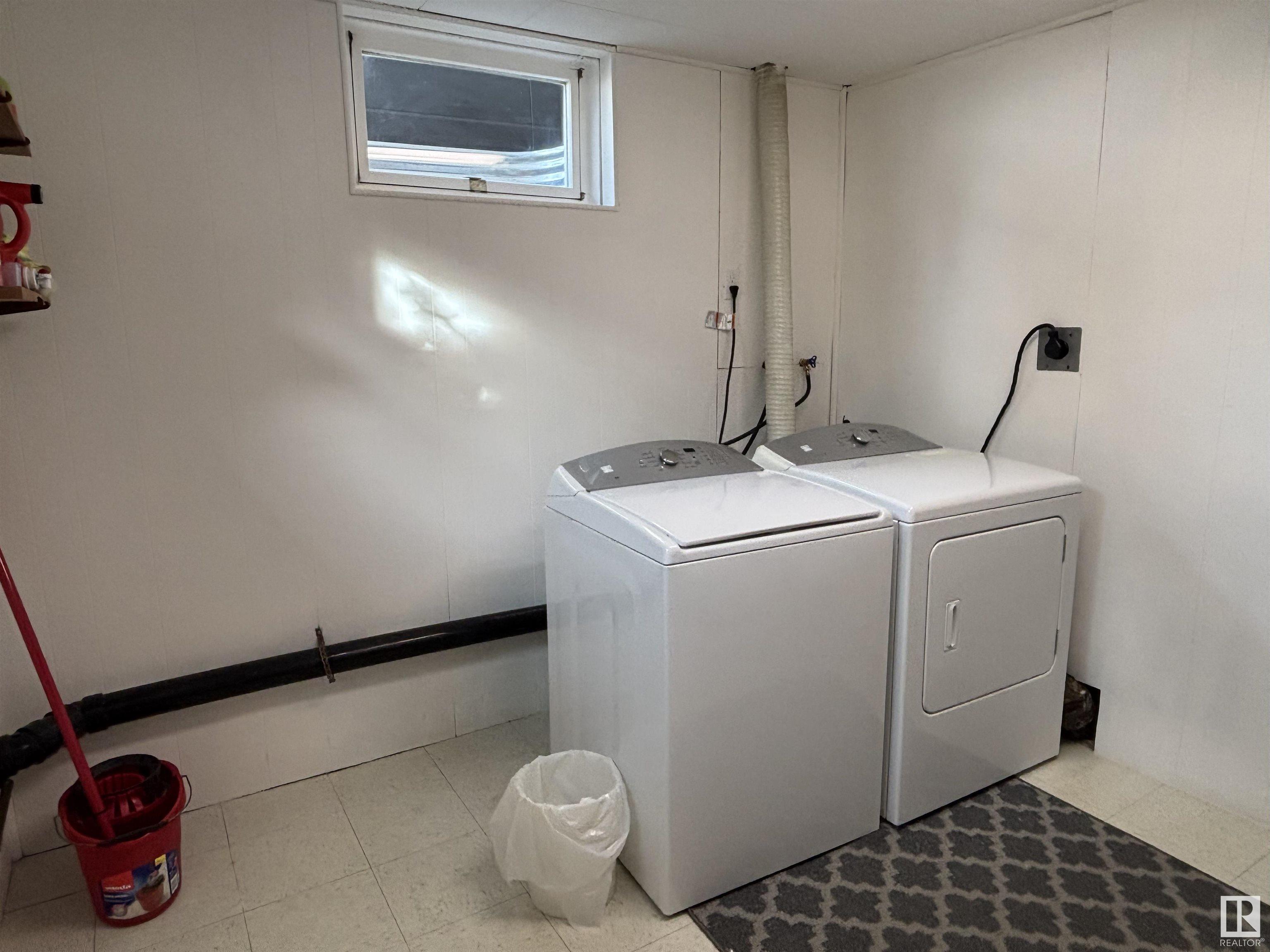      5100 53 AV , Stony Plain,  ,T7Z 1B9 ;  Listing Number: MLS E4408720