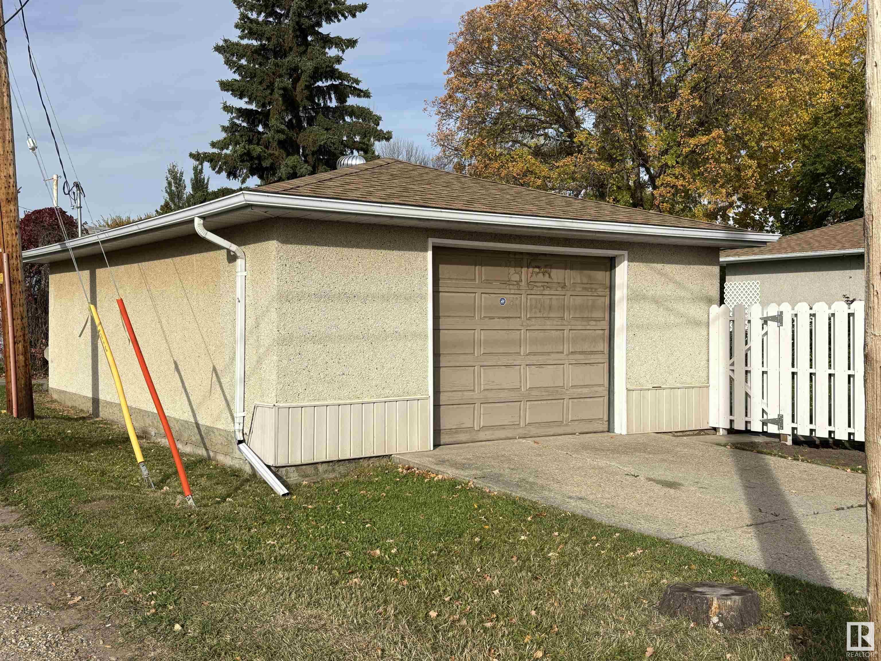     5100 53 AV , Stony Plain,  ,T7Z 1B9 ;  Listing Number: MLS E4408720
