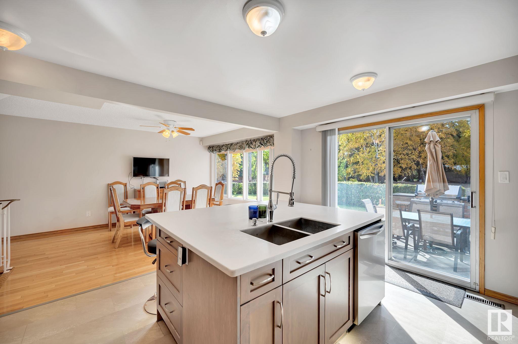      208 GRANDISLE PT NW NW , Edmonton,  ,T6M 2P1 ;  Listing Number: MLS E4409508