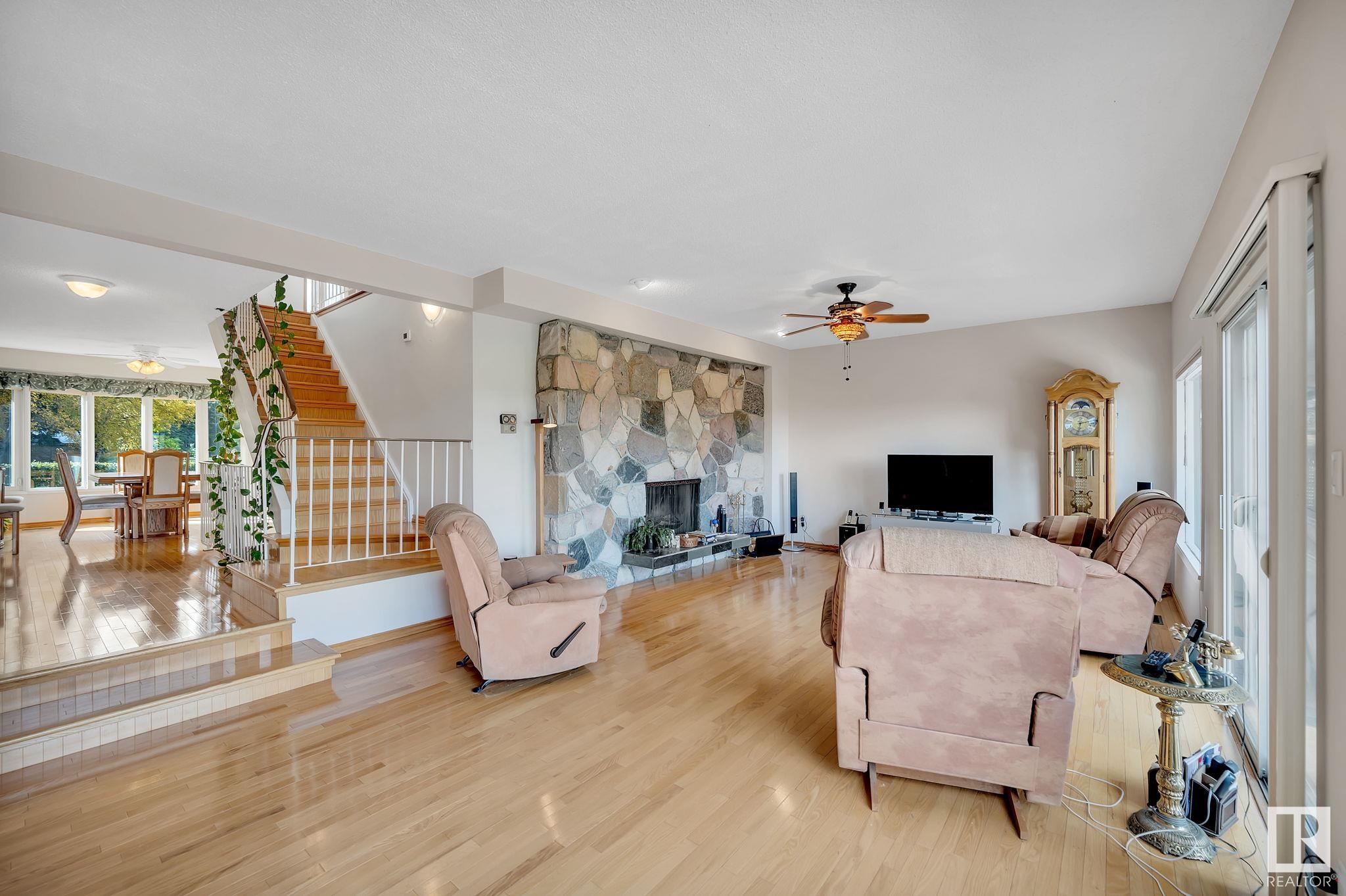     208 GRANDISLE PT NW NW , Edmonton,  ,T6M 2P1 ;  Listing Number: MLS E4409508