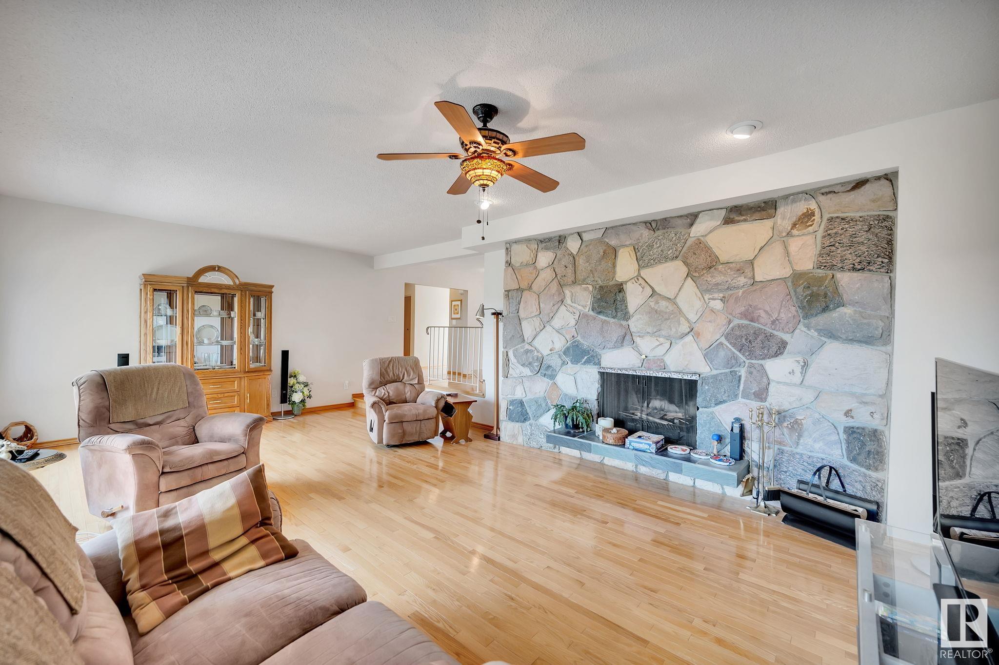      208 GRANDISLE PT NW NW , Edmonton,  ,T6M 2P1 ;  Listing Number: MLS E4409508