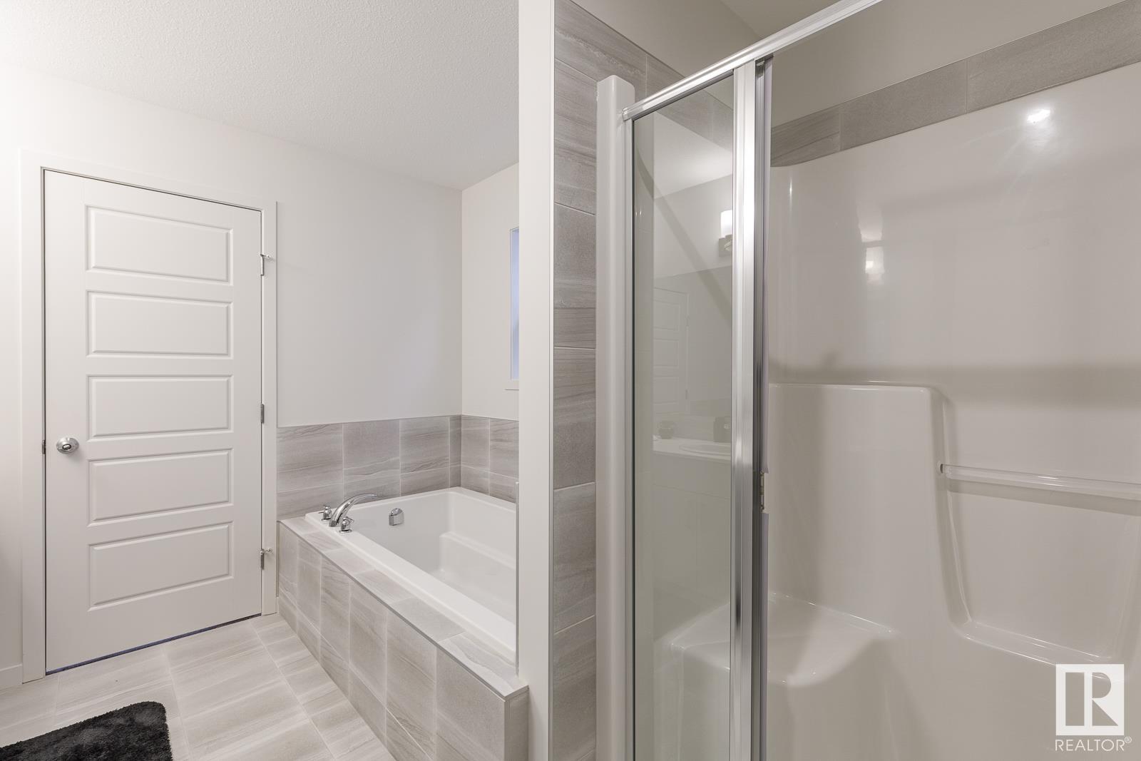      22 KIWYCK LI , Spruce Grove,  ,T7X 3G7 ;  Listing Number: MLS E4410020