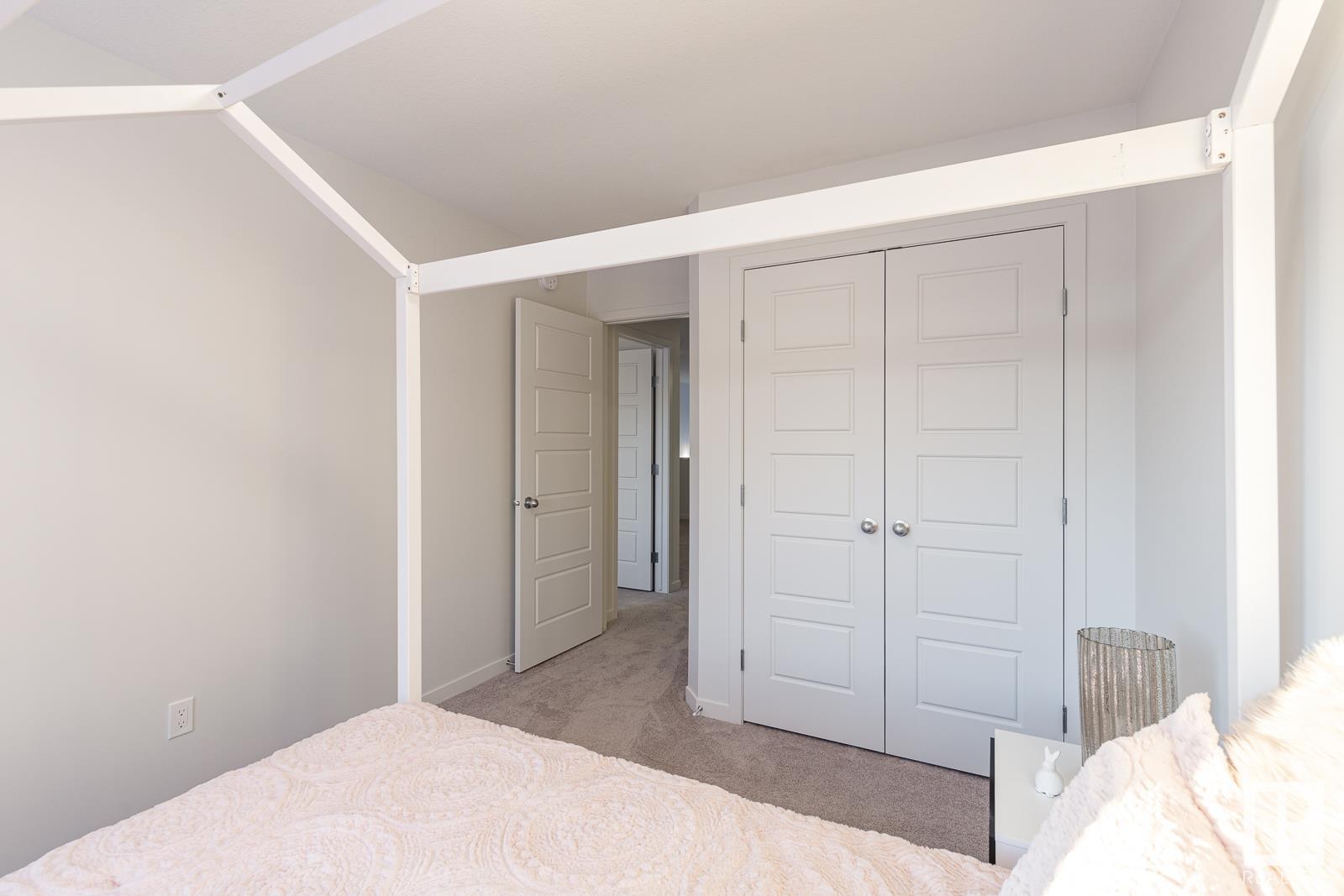      22 KIWYCK LI , Spruce Grove,  ,T7X 3G7 ;  Listing Number: MLS E4410020
