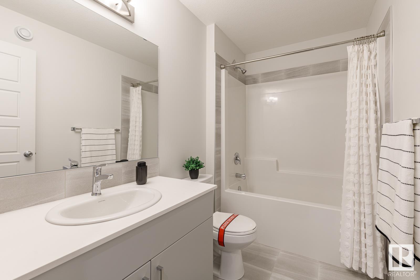      22 KIWYCK LI , Spruce Grove,  ,T7X 3G7 ;  Listing Number: MLS E4410020