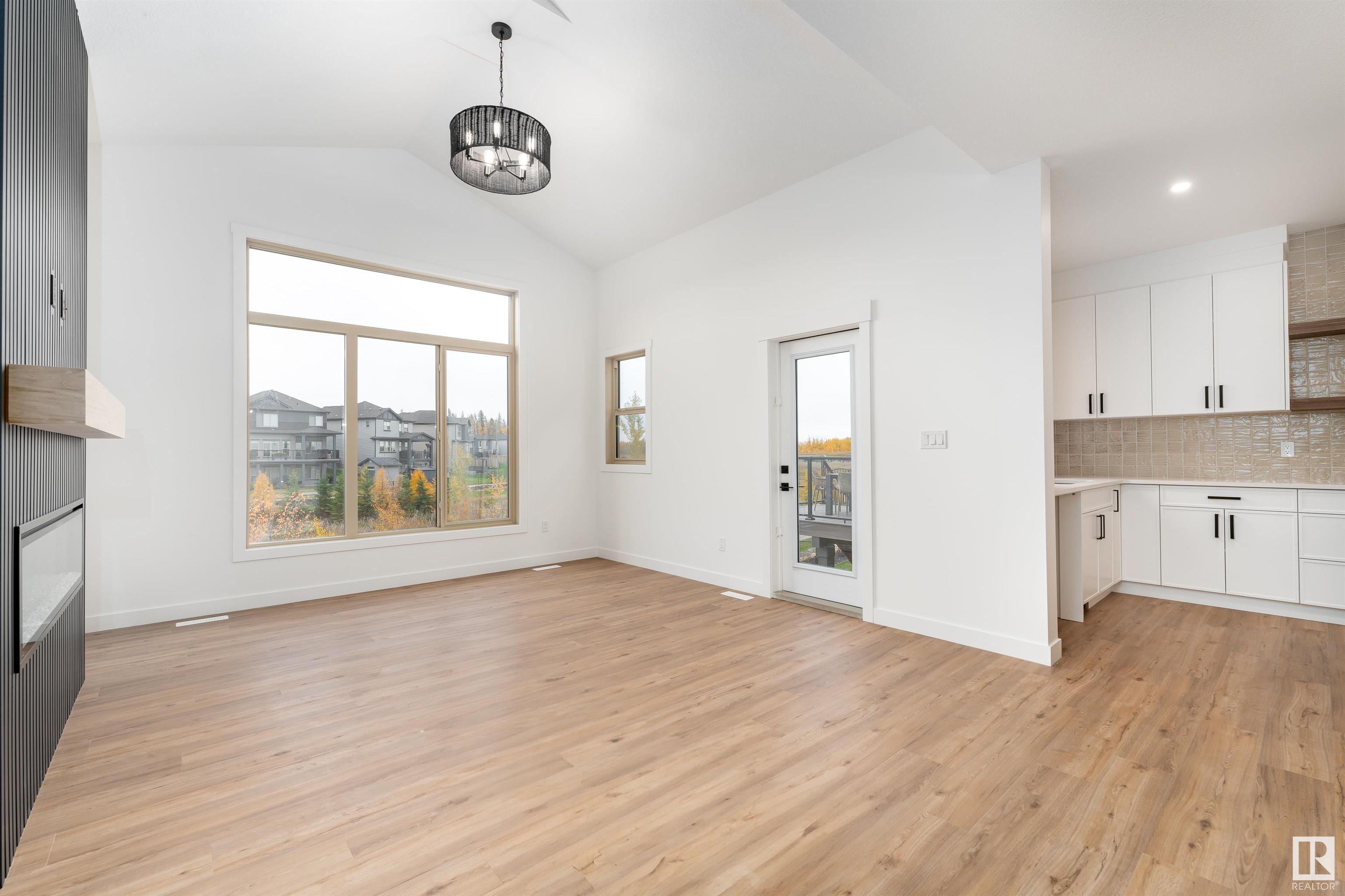      53 GLADSTONE BN , Spruce Grove,  ,T7X 0Z6 ;  Listing Number: MLS E4410355