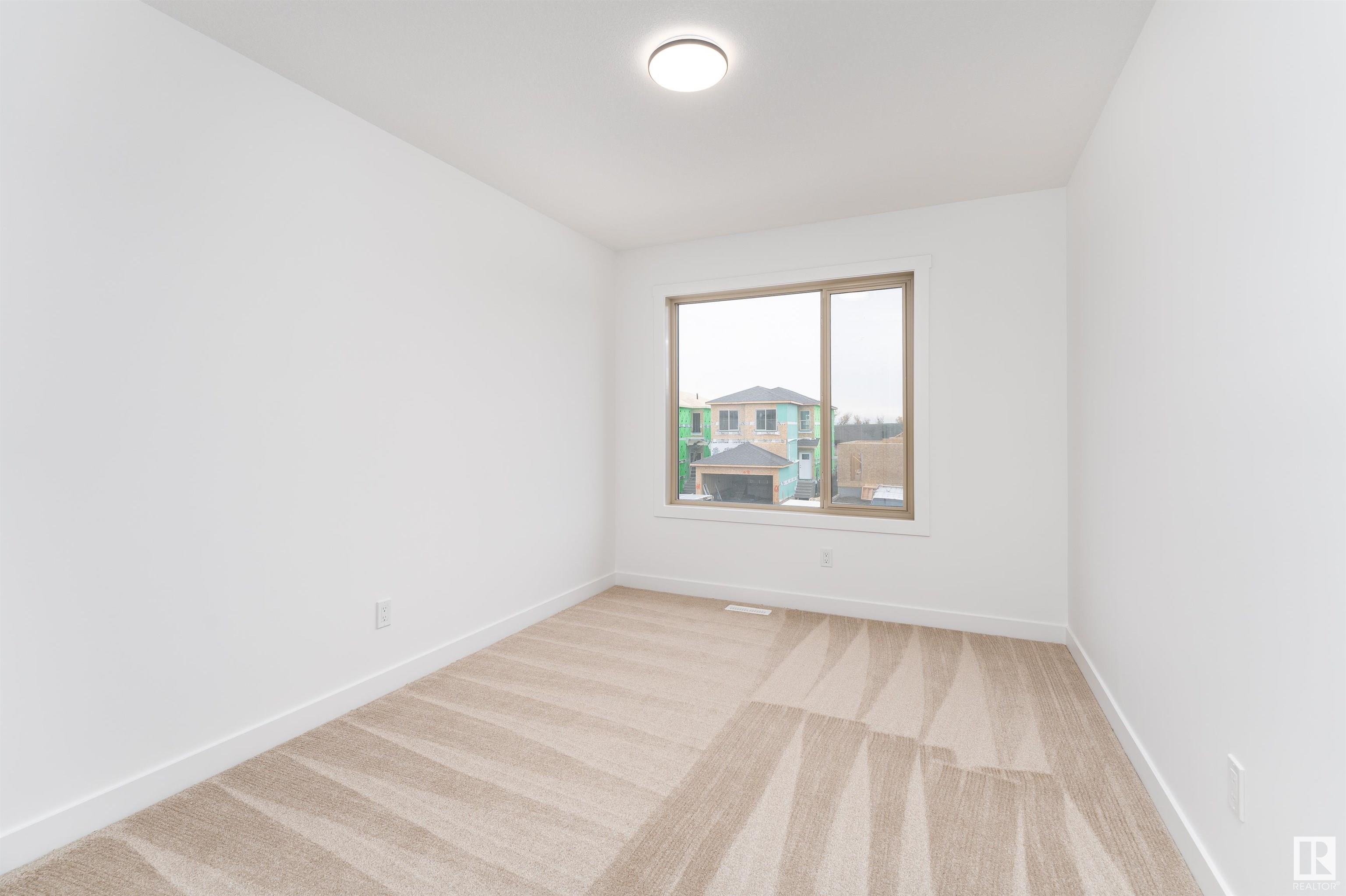      53 GLADSTONE BN , Spruce Grove,  ,T7X 0Z6 ;  Listing Number: MLS E4410355