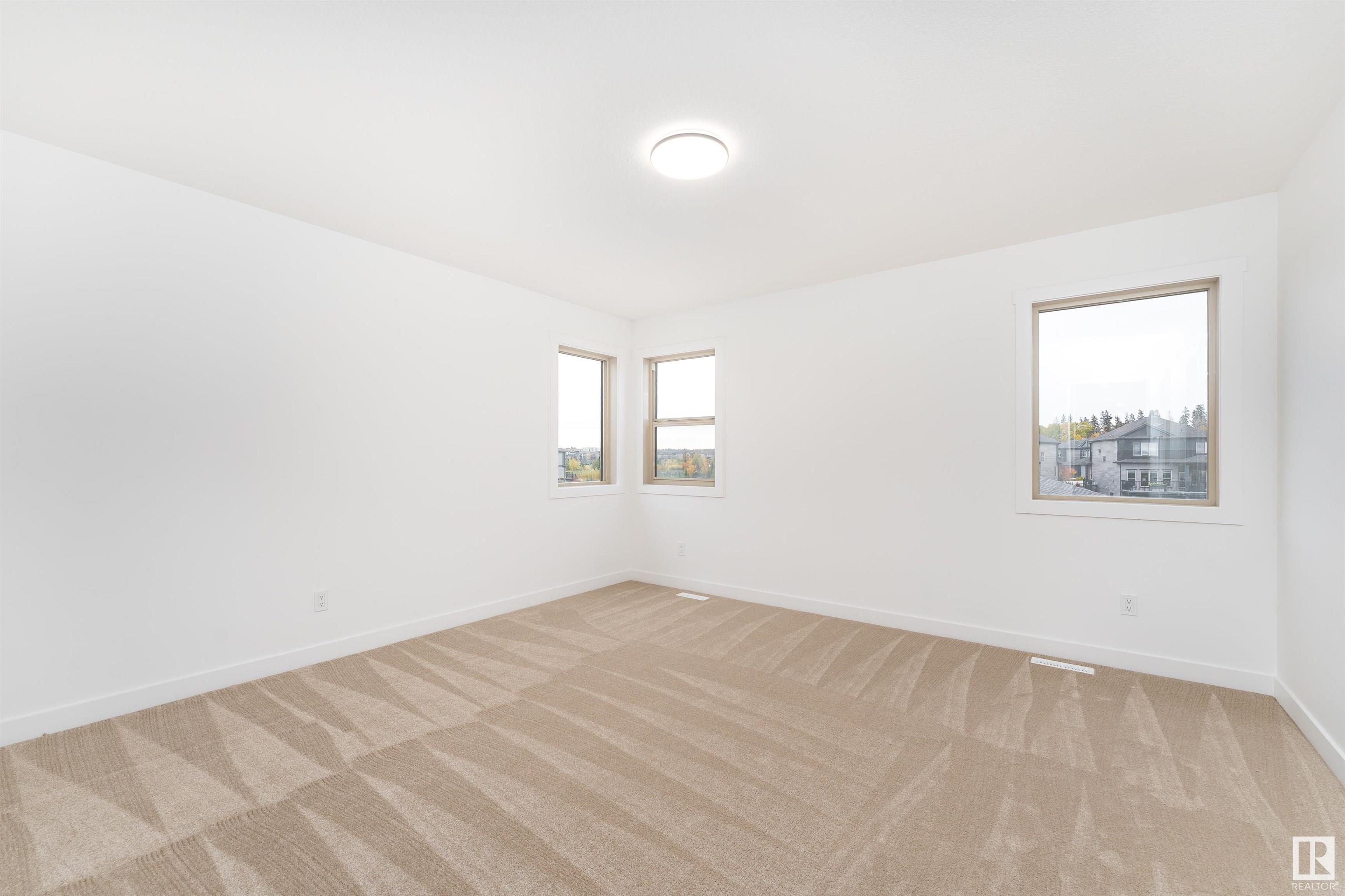      53 GLADSTONE BN , Spruce Grove,  ,T7X 0Z6 ;  Listing Number: MLS E4410355