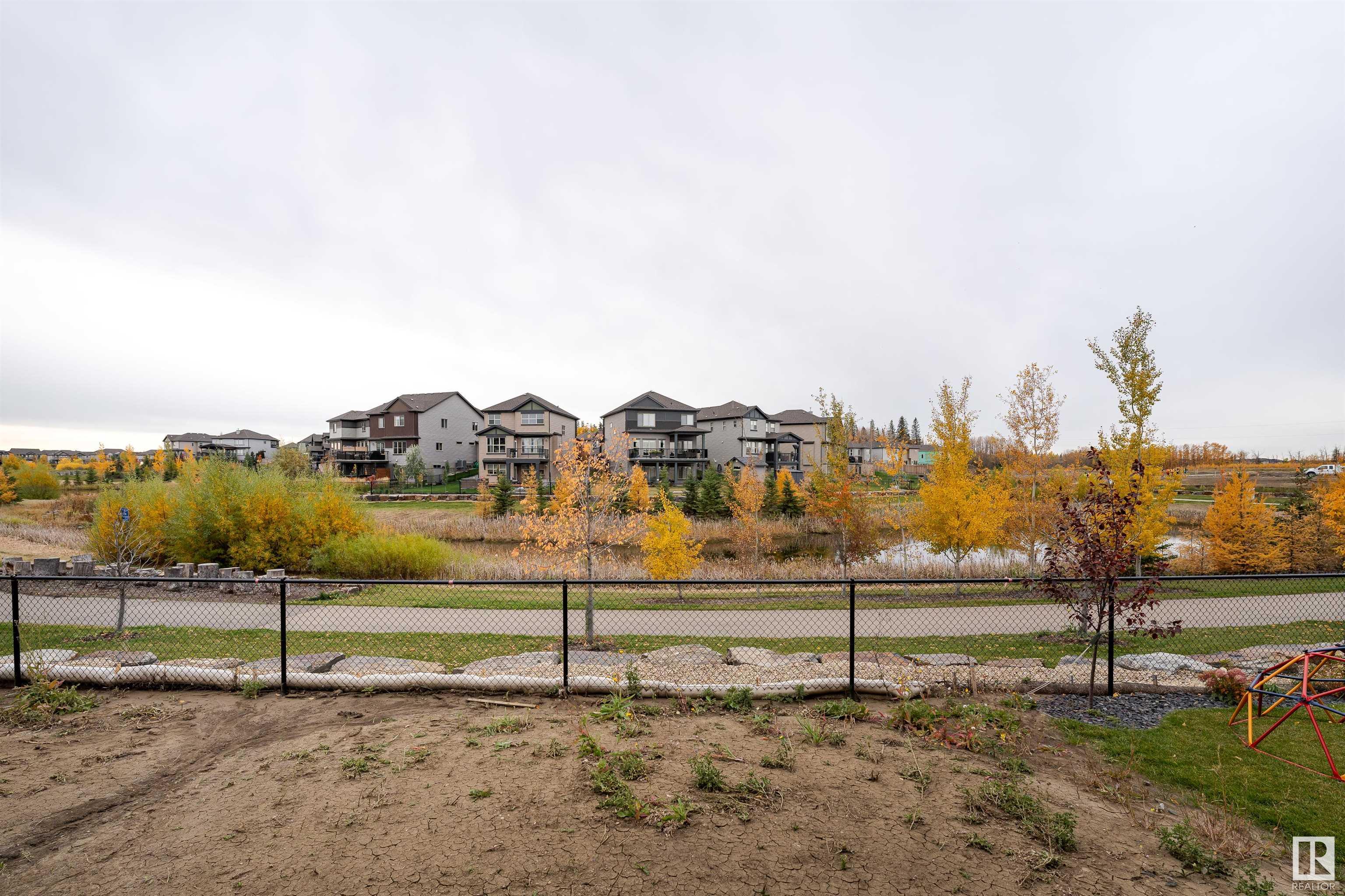      53 GLADSTONE BN , Spruce Grove,  ,T7X 0Z6 ;  Listing Number: MLS E4410355