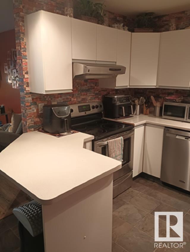      #114 9010 106 AV NW , Edmonton,  ,T5H 4K3 ;  Listing Number: MLS E4410376