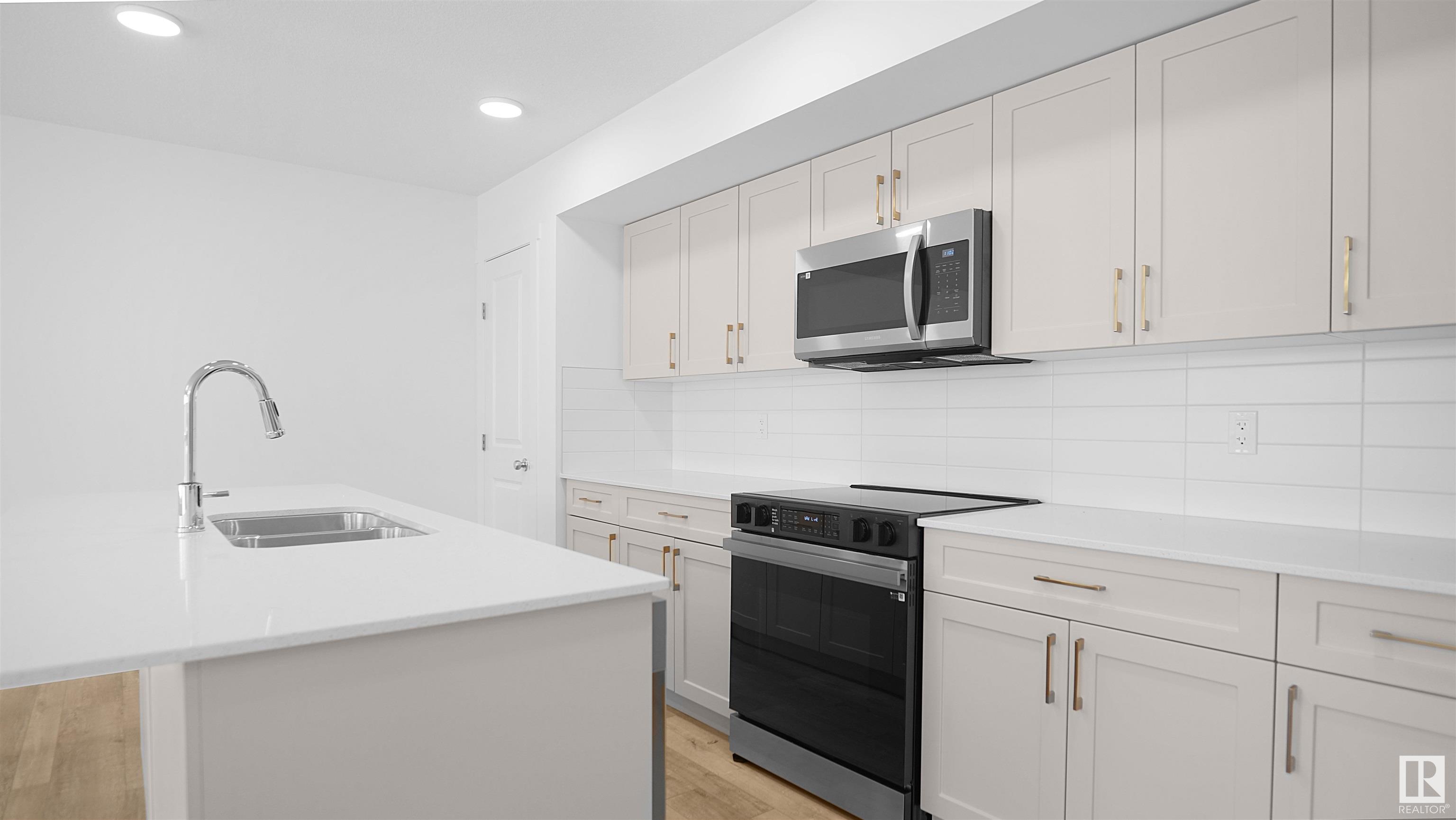      #18 905 172 ST SW , Edmonton,  ,T6W 3V5 ;  Listing Number: MLS E4410437