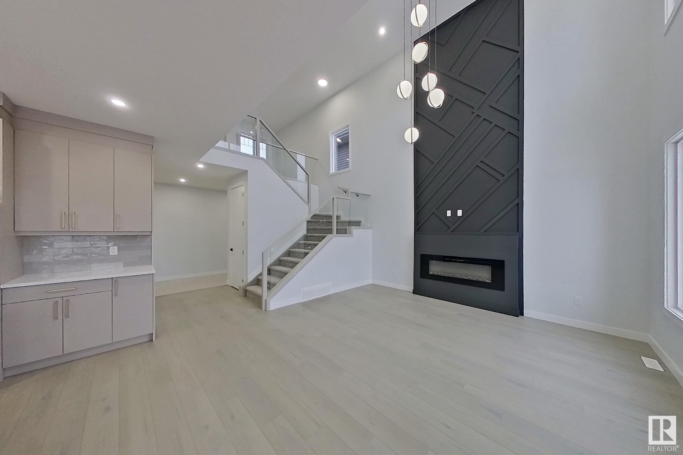      17712 74 ST NW , Edmonton,  ,T5Z 0N4 ;  Listing Number: MLS E4410847
