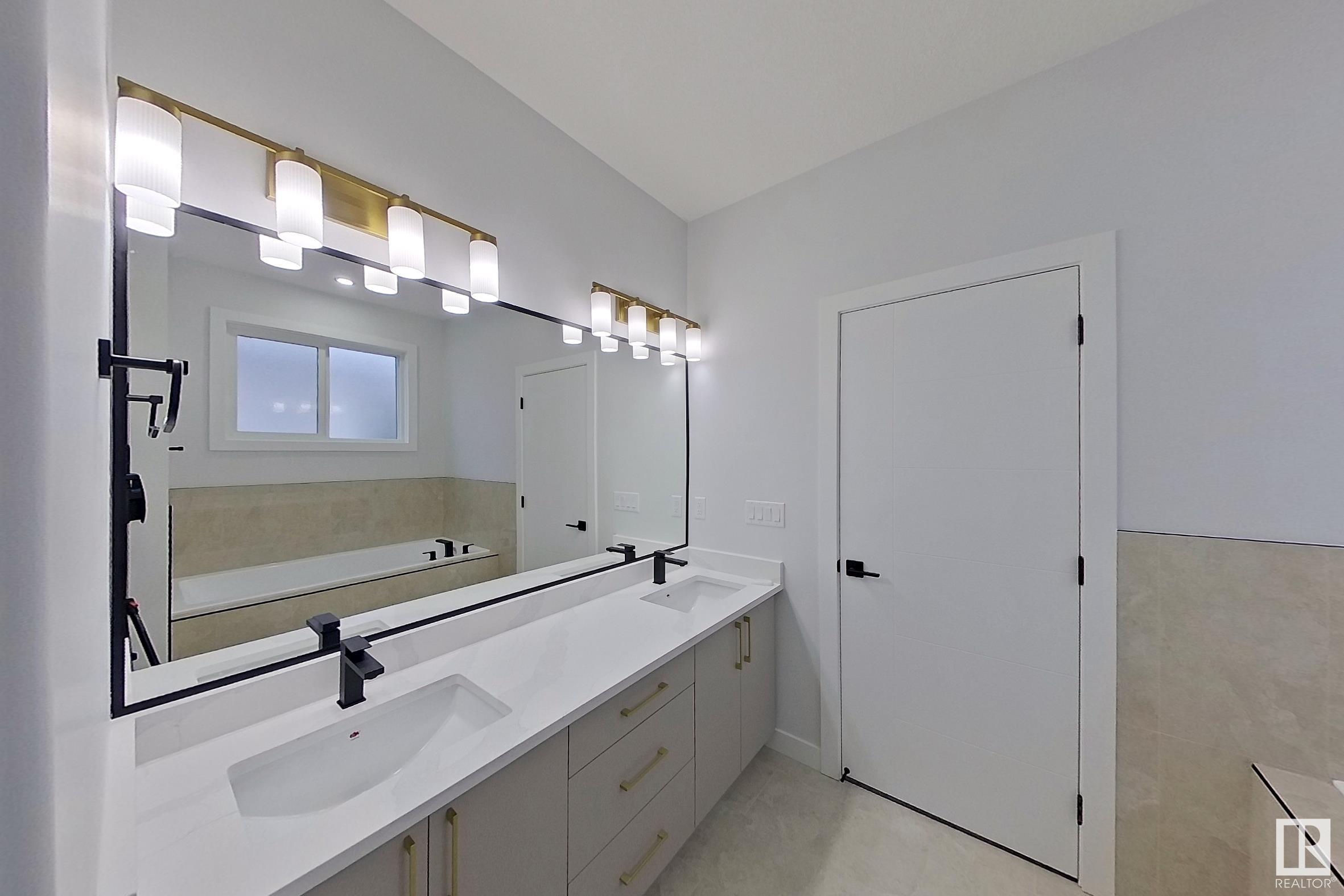      17712 74 ST NW , Edmonton,  ,T5Z 0N4 ;  Listing Number: MLS E4410847