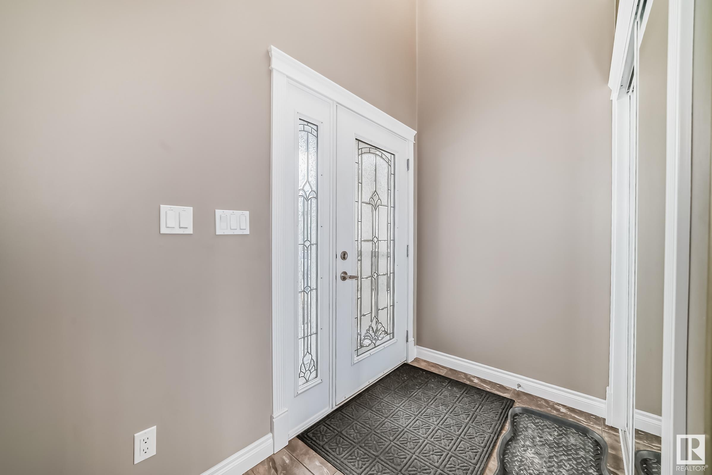      1528 Cunningham Cape SW , Edmonton,  ,T6W 0Y3 ;  Listing Number: MLS E4411032