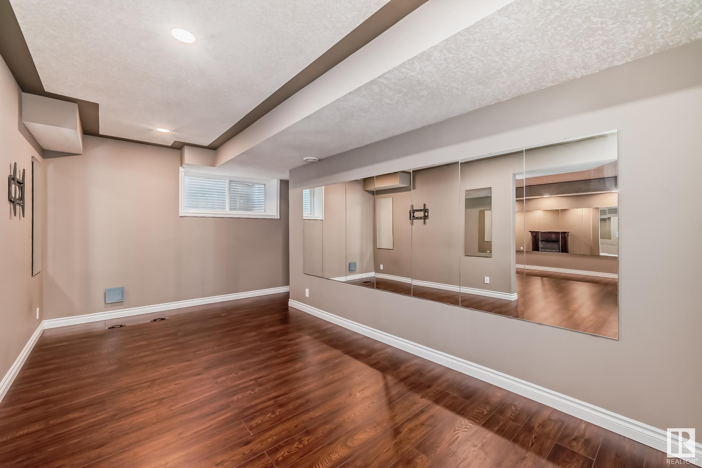      1528 Cunningham Cape SW , Edmonton,  ,T6W 0Y3 ;  Listing Number: MLS E4411032