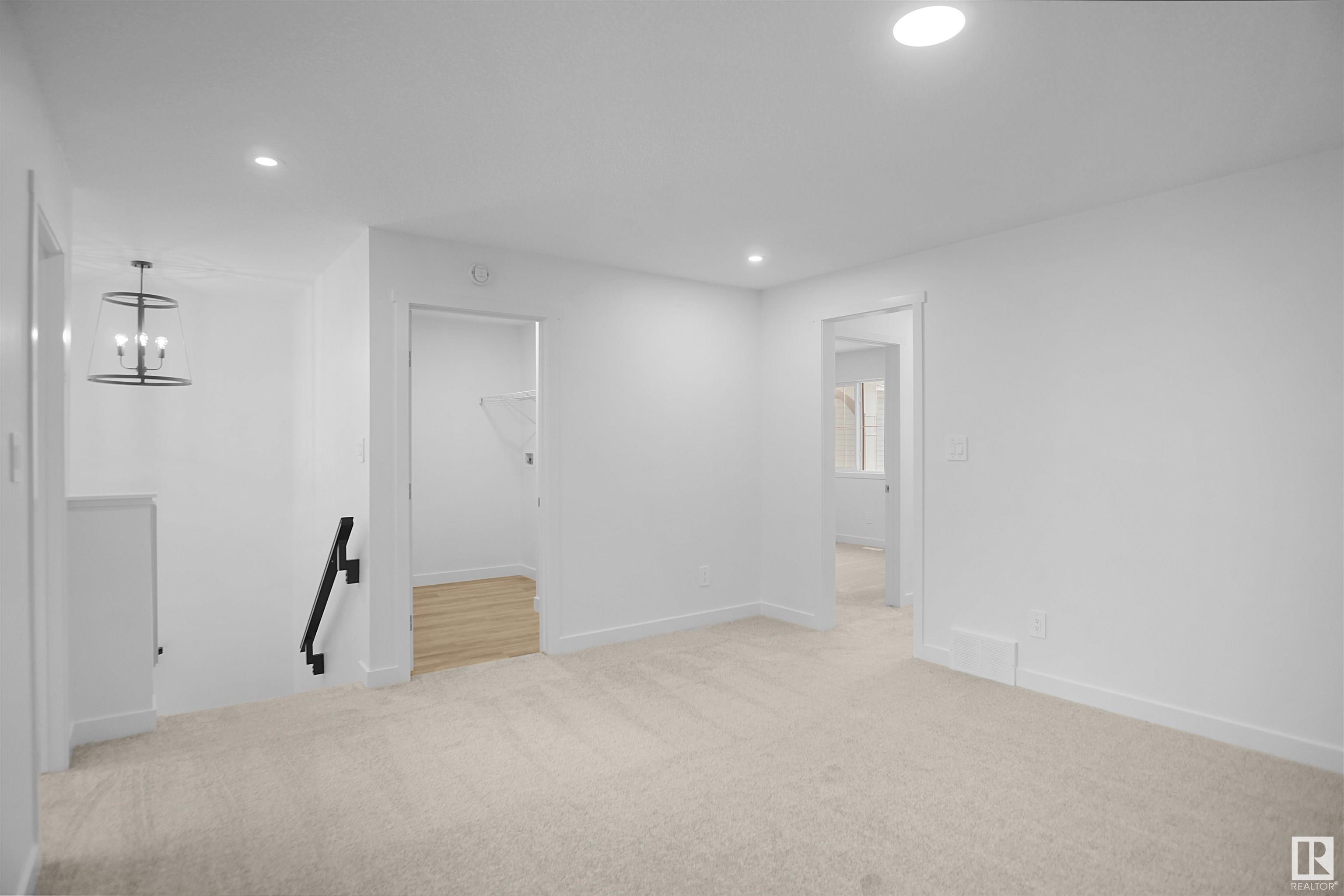      2026 13A AV NW , Edmonton,  ,T6T 2R6 ;  Listing Number: MLS E4411151