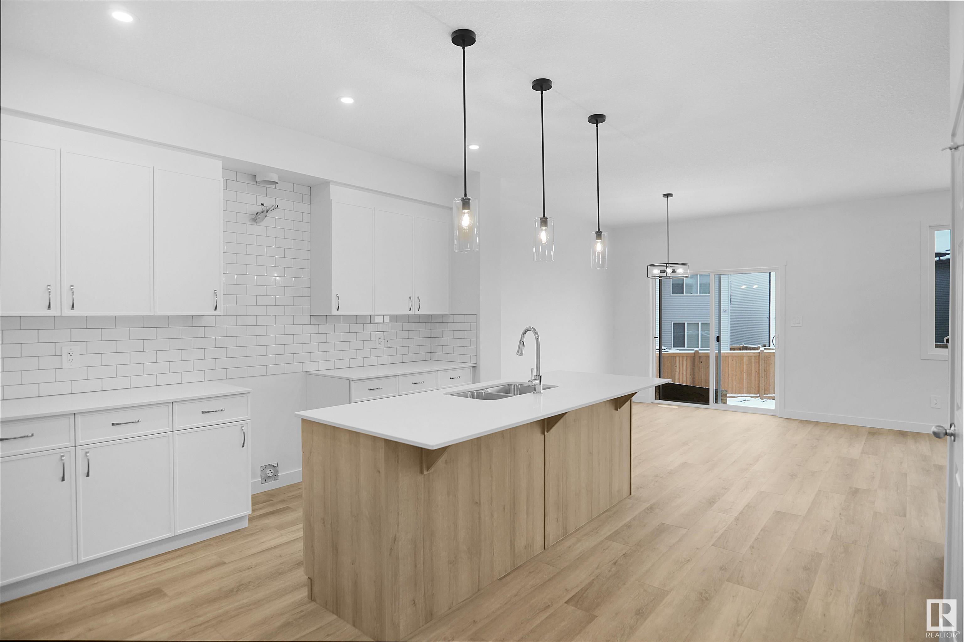      2026 13A AV NW , Edmonton,  ,T6T 2R6 ;  Listing Number: MLS E4411151
