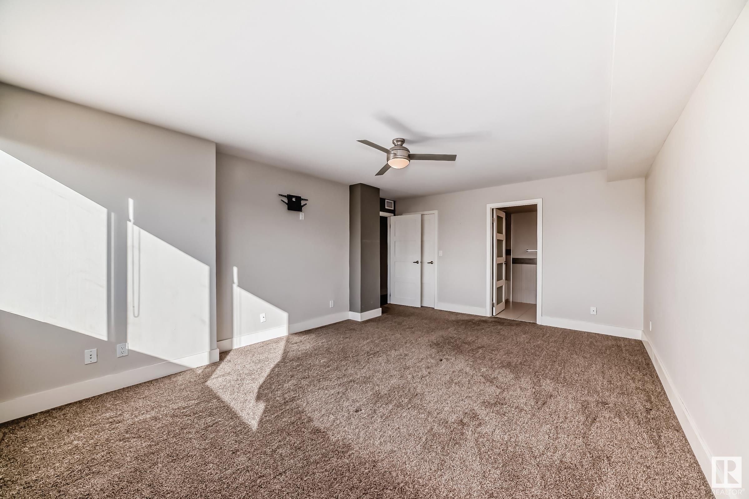      #1403 9921 104 ST NW , Edmonton,  ,T5K 2K3 ;  Listing Number: MLS E4411232