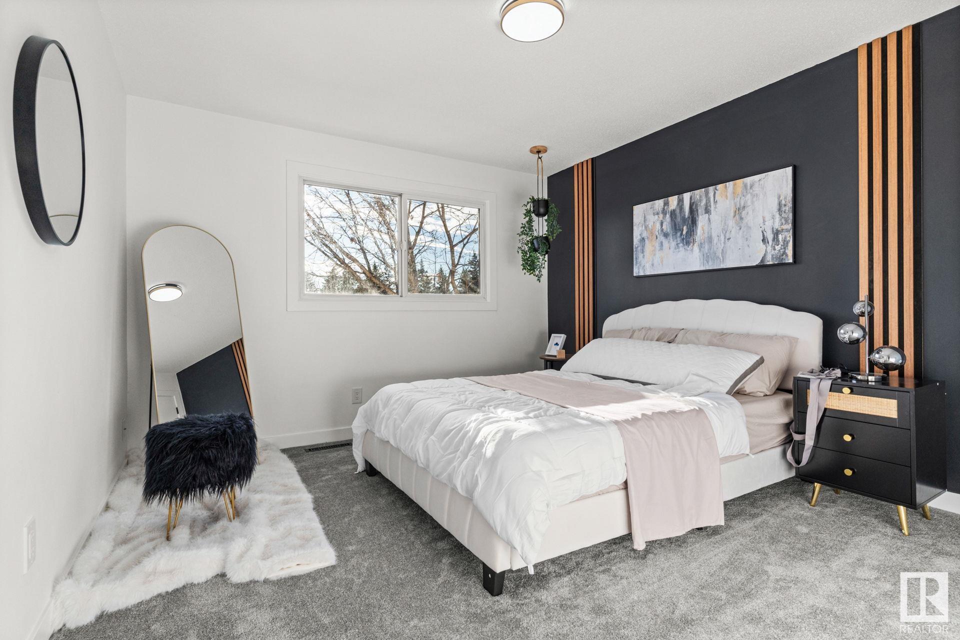      37 ROYAL RD NW , Edmonton,  ,T6J 2E7 ;  Listing Number: MLS E4411322