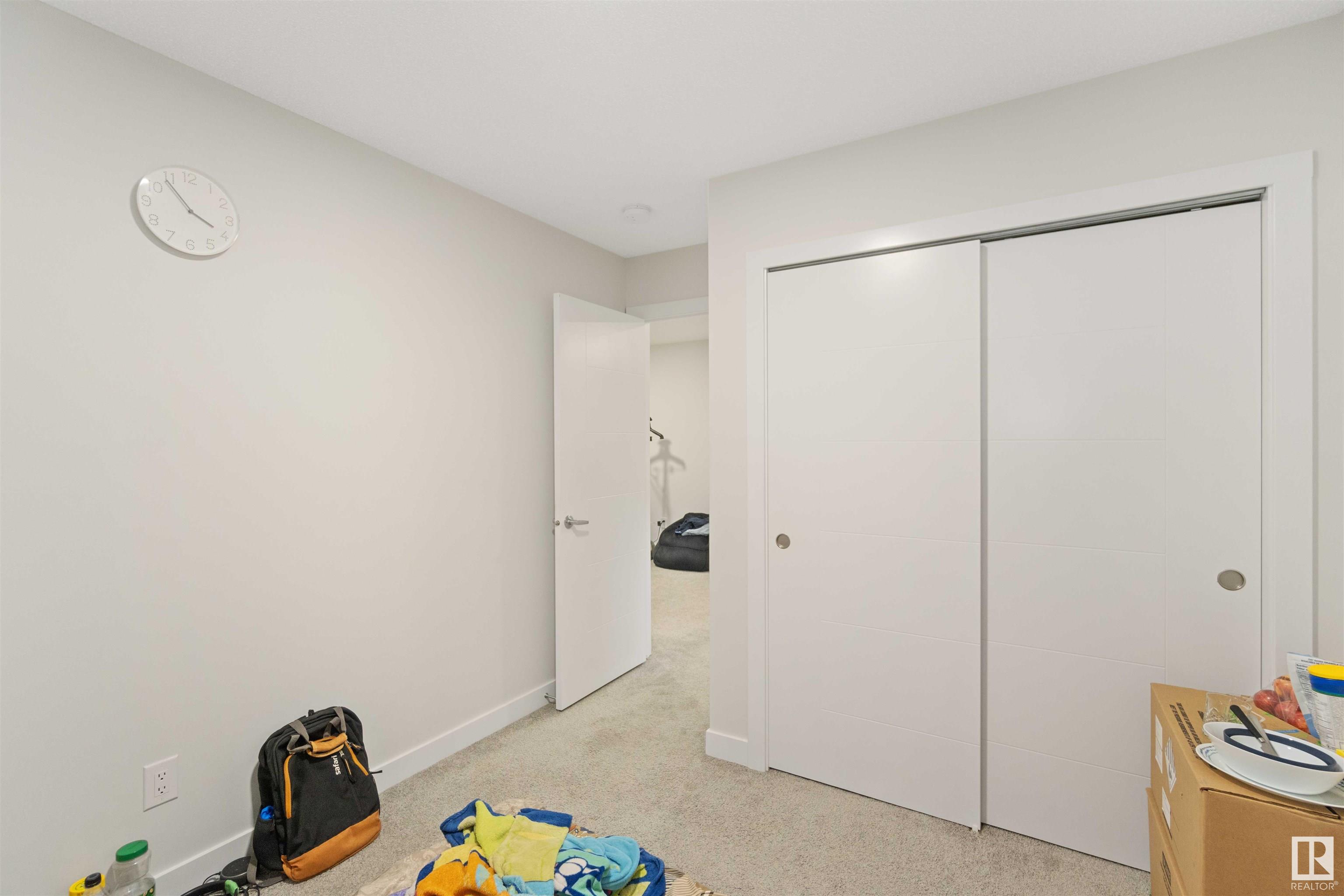     3213 4 ST NW , Edmonton,  ,T6T 2S9 ;  Listing Number: MLS E4411677