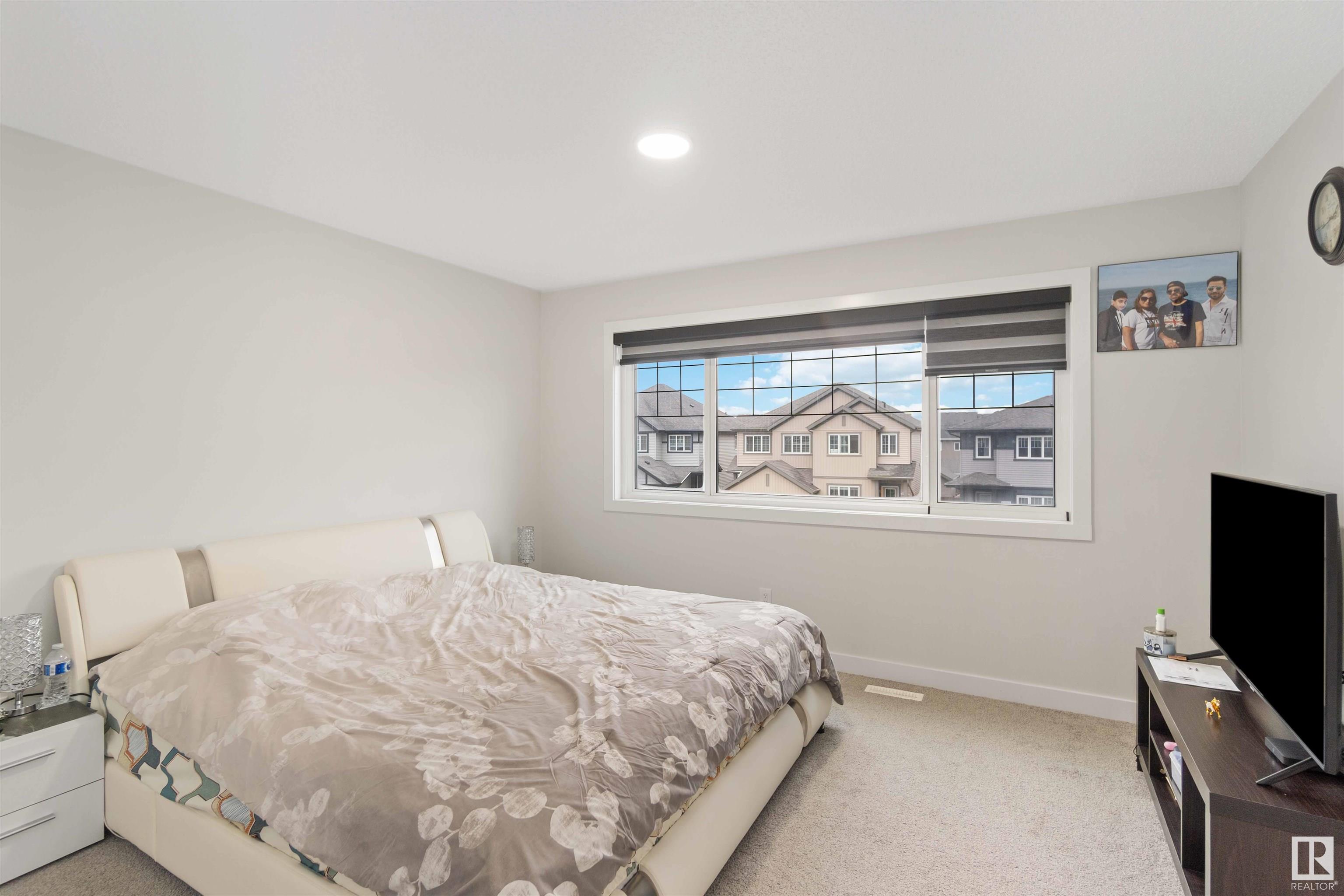      3213 4 ST NW , Edmonton,  ,T6T 2S9 ;  Listing Number: MLS E4411677