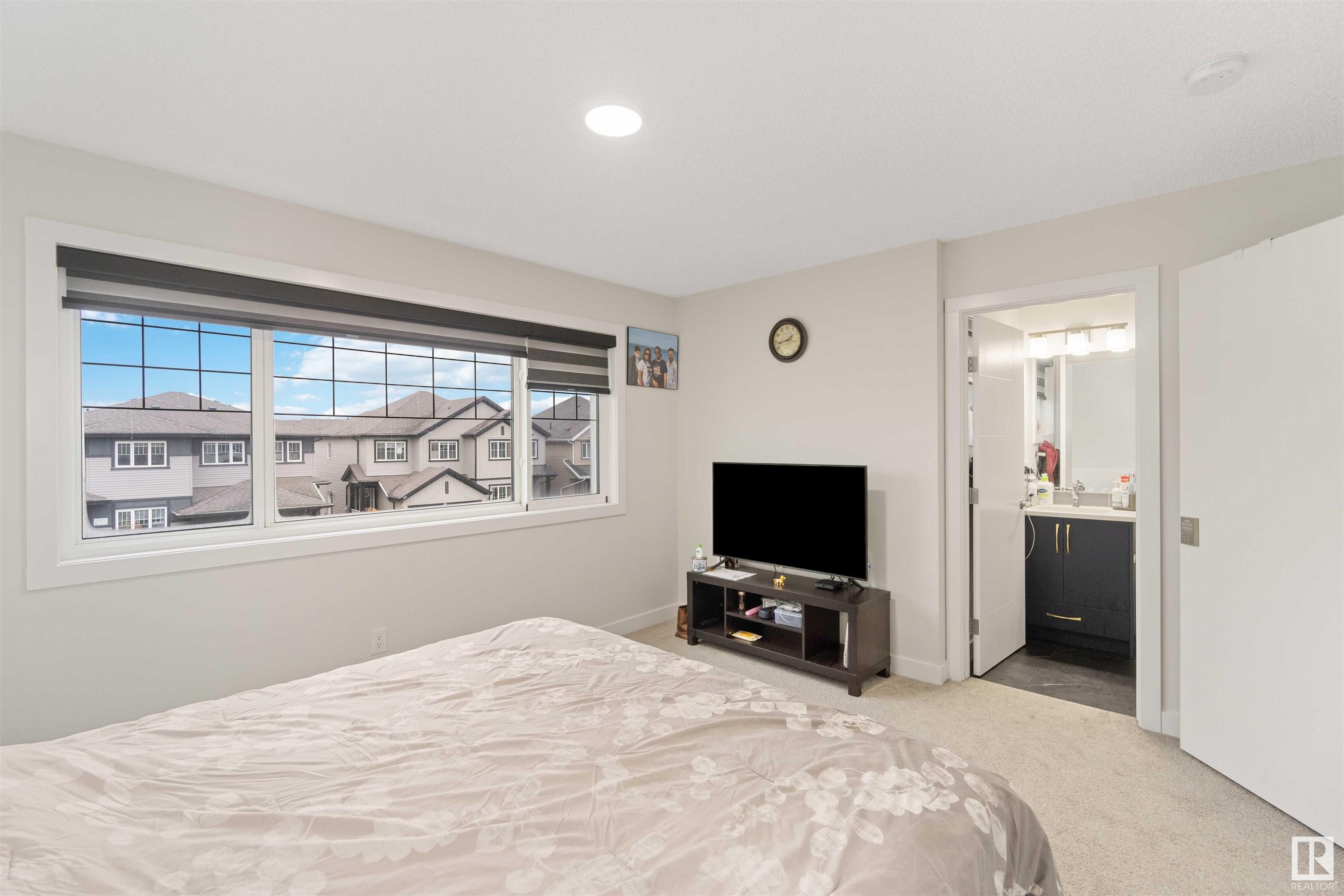      3213 4 ST NW , Edmonton,  ,T6T 2S9 ;  Listing Number: MLS E4411677