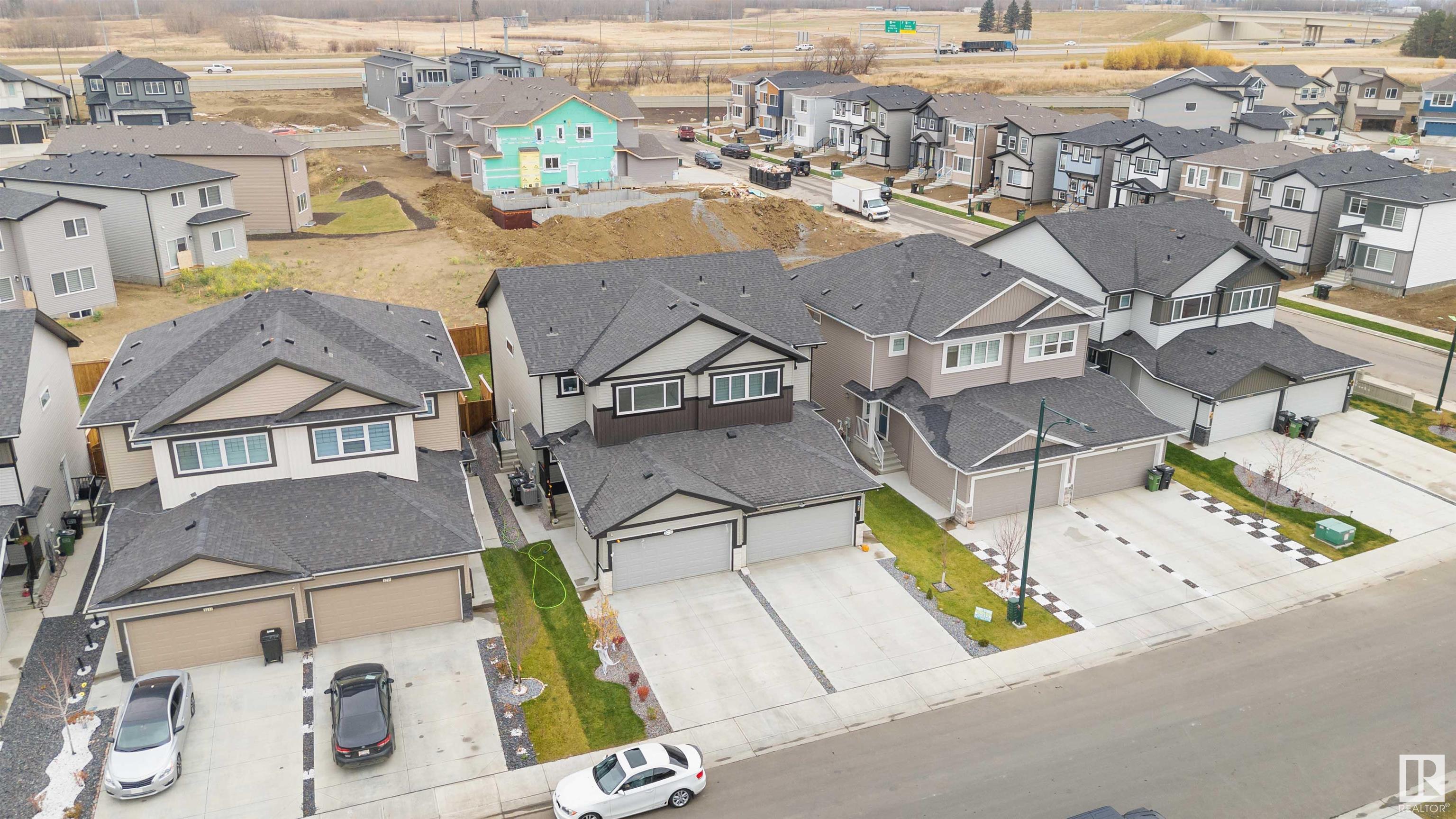      3213 4 ST NW , Edmonton,  ,T6T 2S9 ;  Listing Number: MLS E4411677