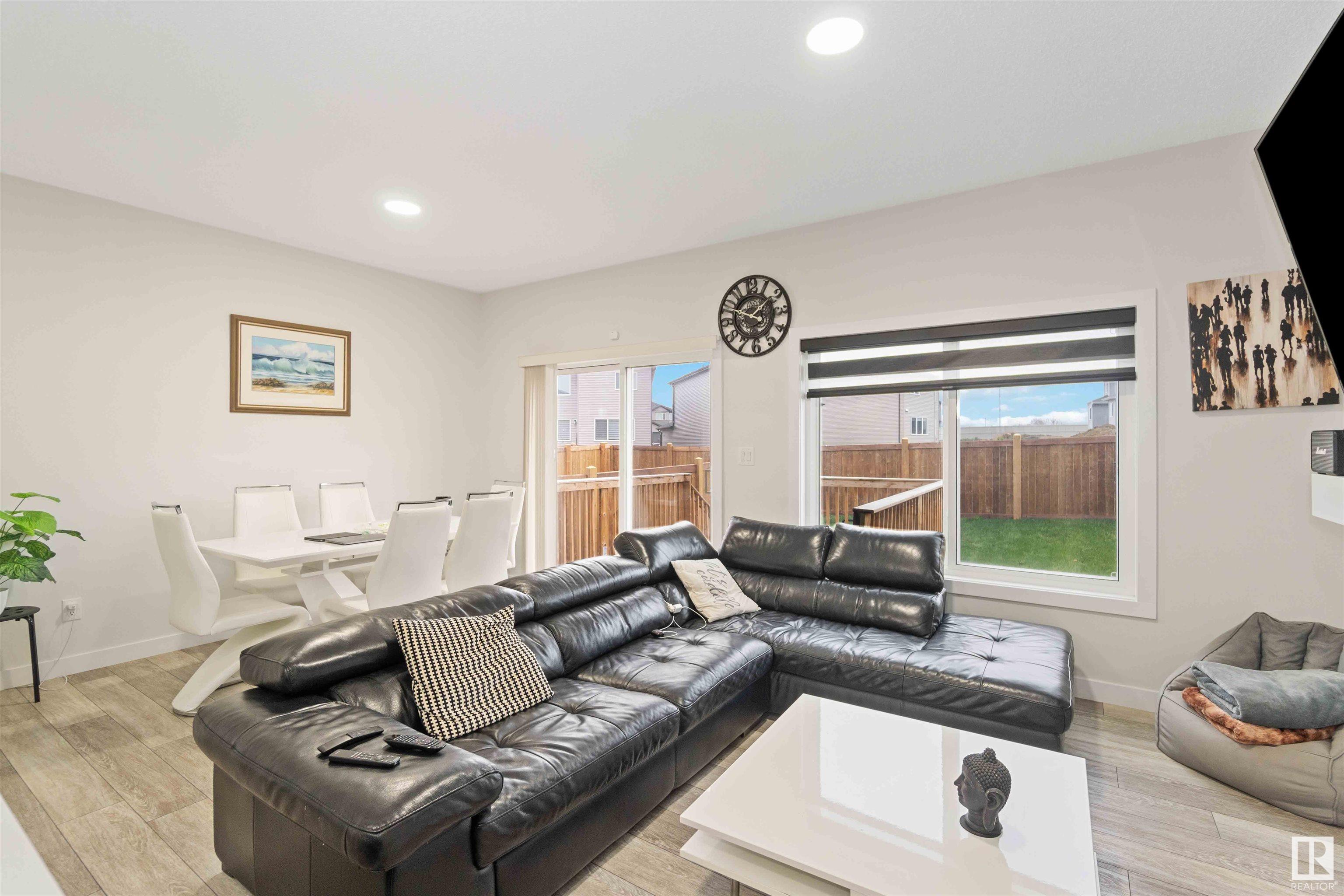      3213 4 ST NW , Edmonton,  ,T6T 2S9 ;  Listing Number: MLS E4411677