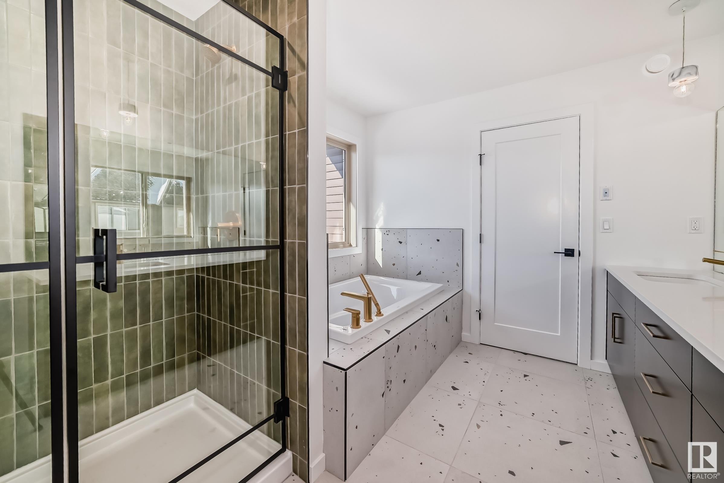      1362 AINSLIE WD SW , Edmonton,  ,T6W 2L9 ;  Listing Number: MLS E4411710